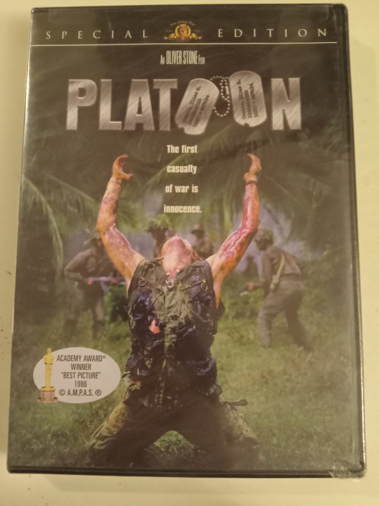 Platoon, Special Edition, DVD Movie, Tom Berenger Widescreen, Rated R, NEW