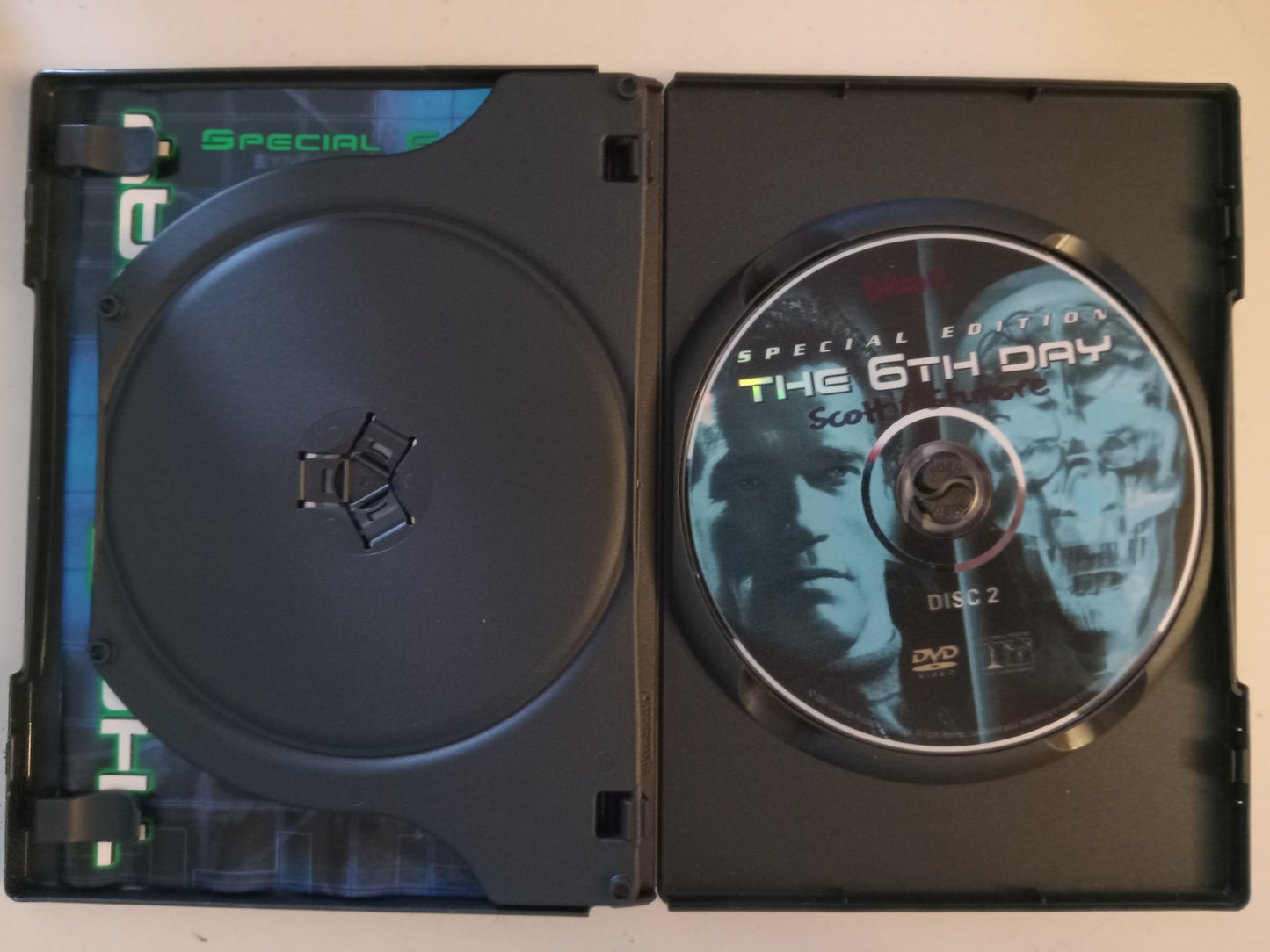 The 6th Day, 2 Disc Special Edition, DVD Movie, Arnold Schwarzenegger Widescreen, Rated PG-13, USED