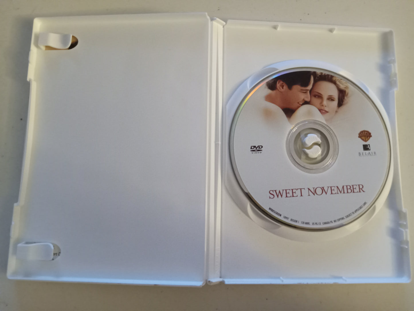 Sweet November, DVD Movie, Keanu Reeves Widescreen, Rated PG-13, USED