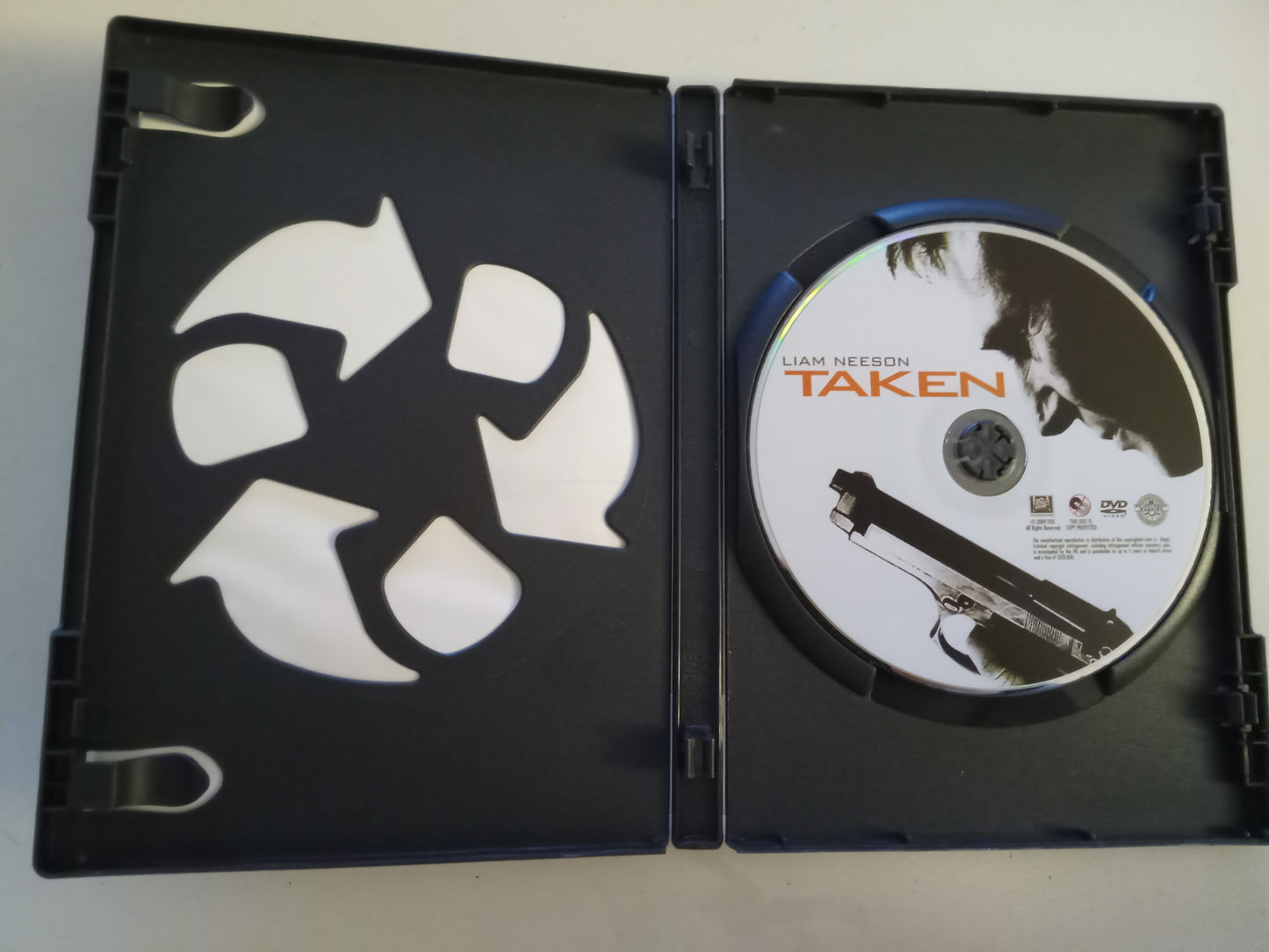 Taken Extended Cut, DVD Movie, Liam Neeson Widescreen, Not Rated, USED