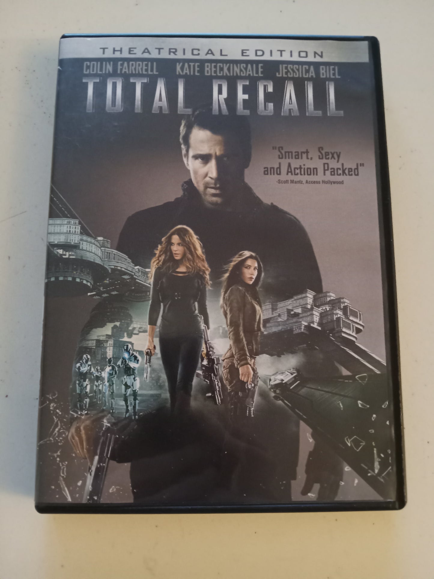 Total Recall Theatrical Edition, DVD Movie, Colin Farrell Widescreen, Rated PG-13, USED