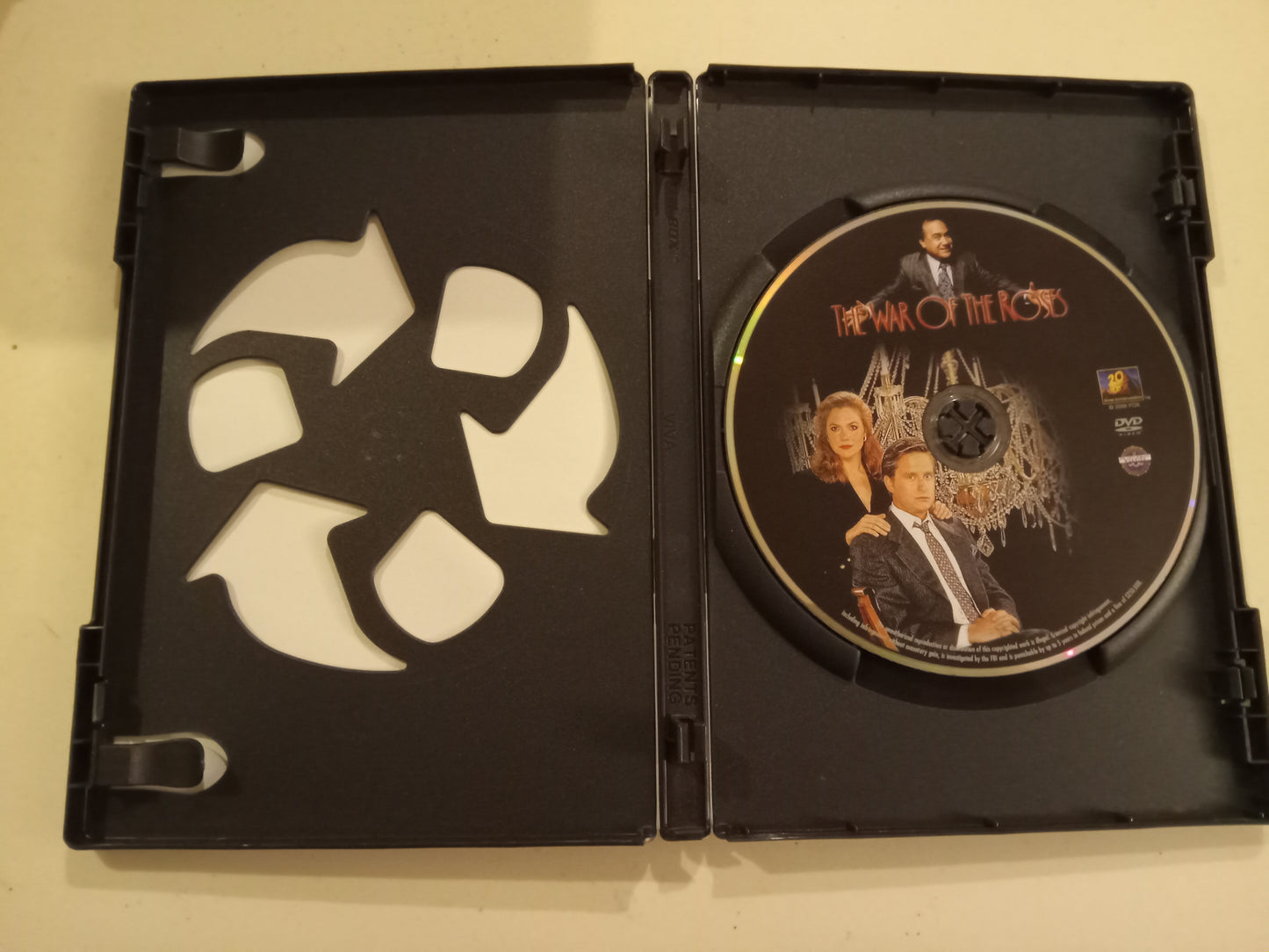 The War Of The Roses, DVD Movie, Michael Douglas Widescreen, Special Ed. Rated R, USED