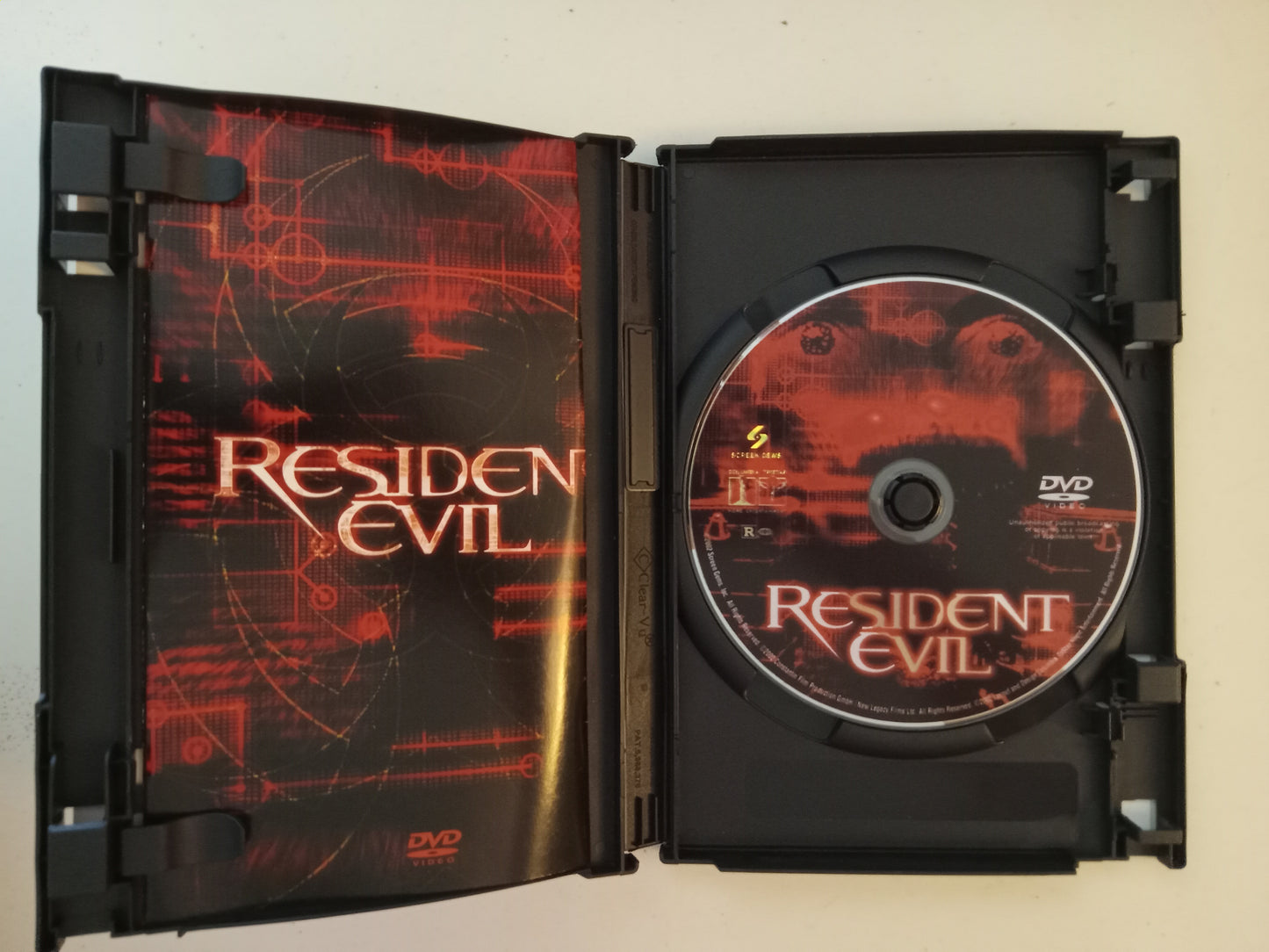 Resident Evil, DVD Movie, Milla Jovovich Widescreen, Special Ed. Rated R  USED