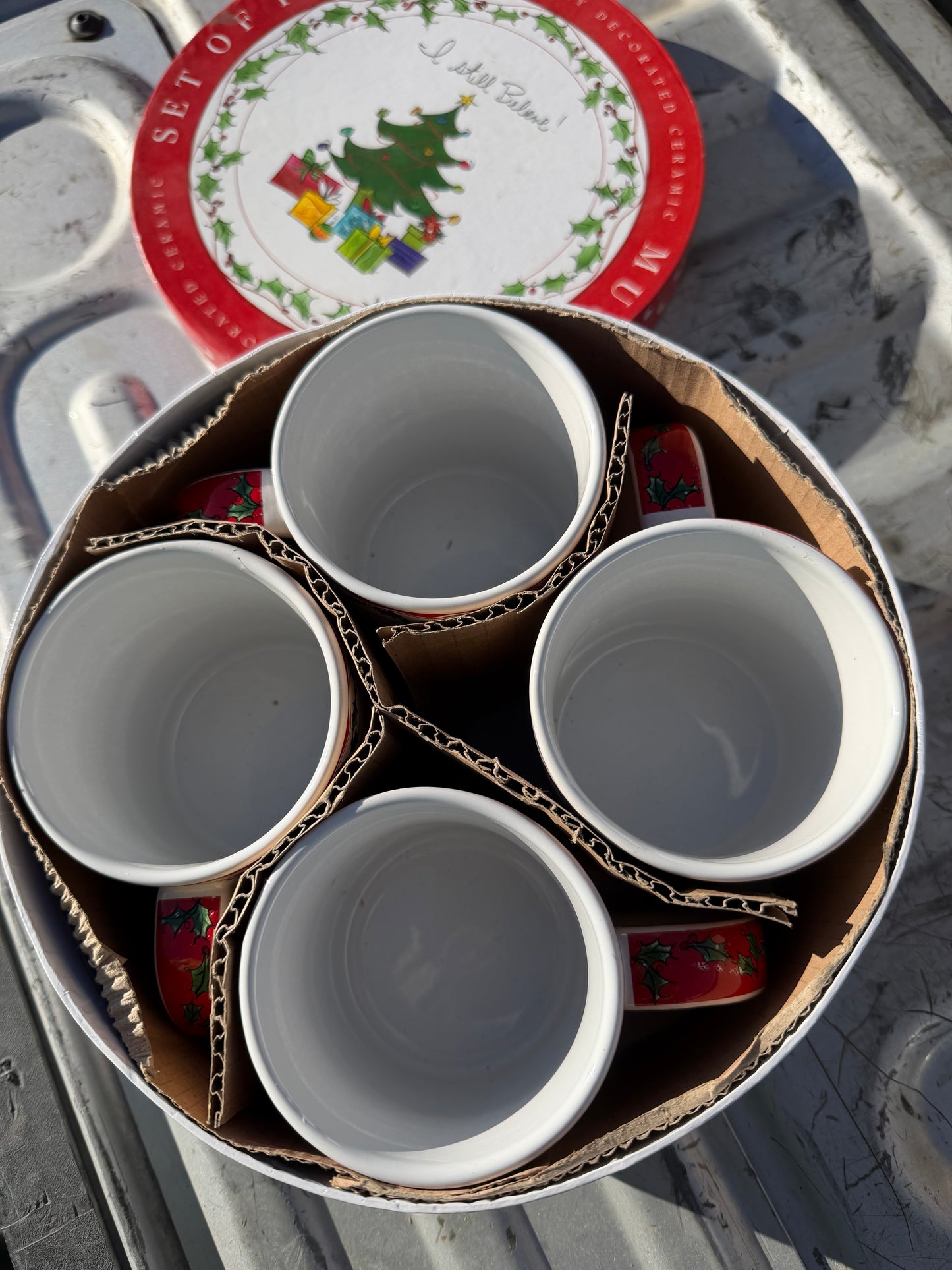 I Still BelieveChristmas mug set of 4 new made of ceramic …