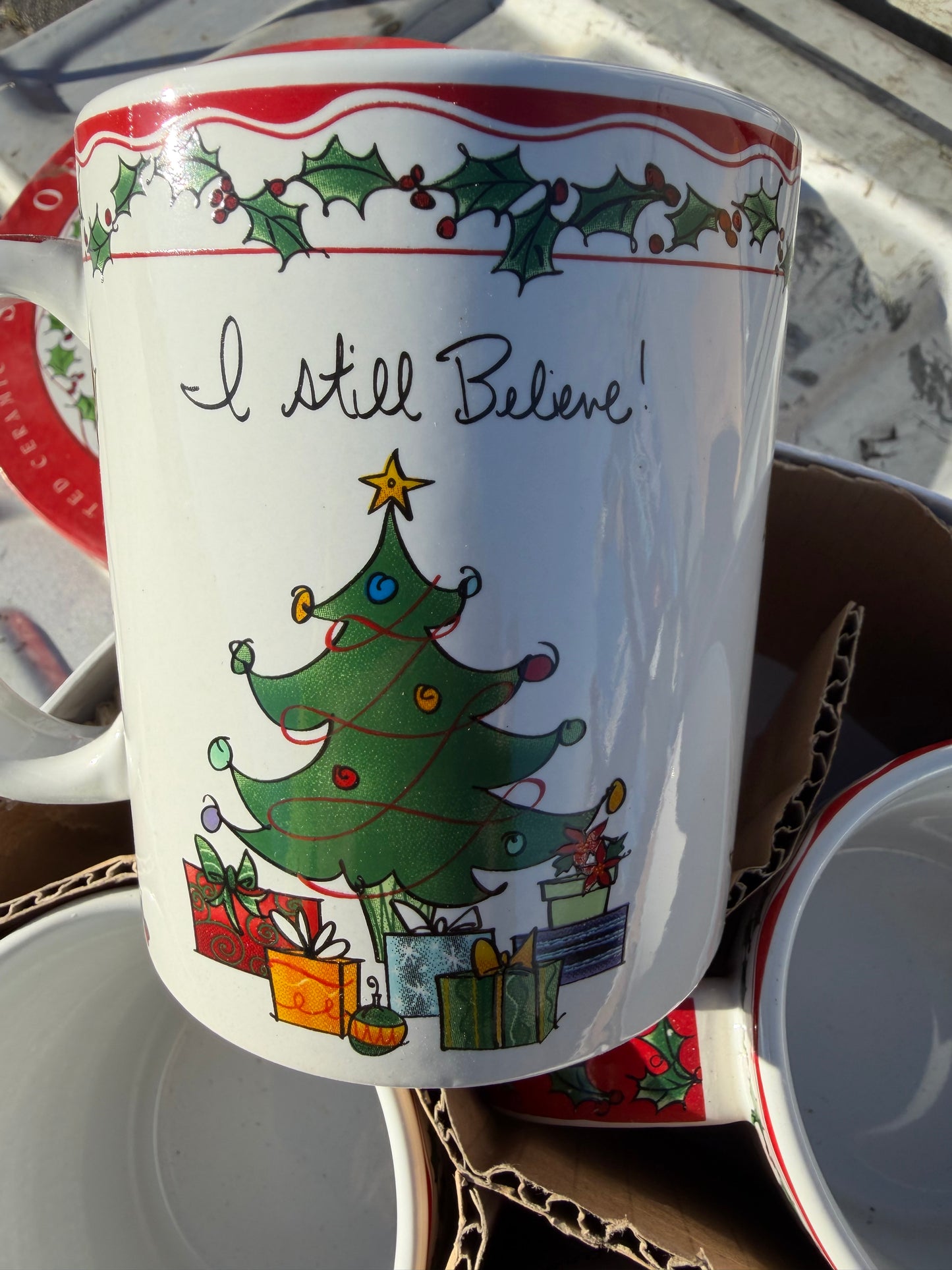 I Still BelieveChristmas mug set of 4 new made of ceramic …