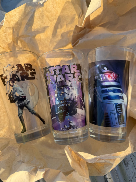 Star Wars dinner glasses C3-PO Luke Skywalker and Stormtrooper used …