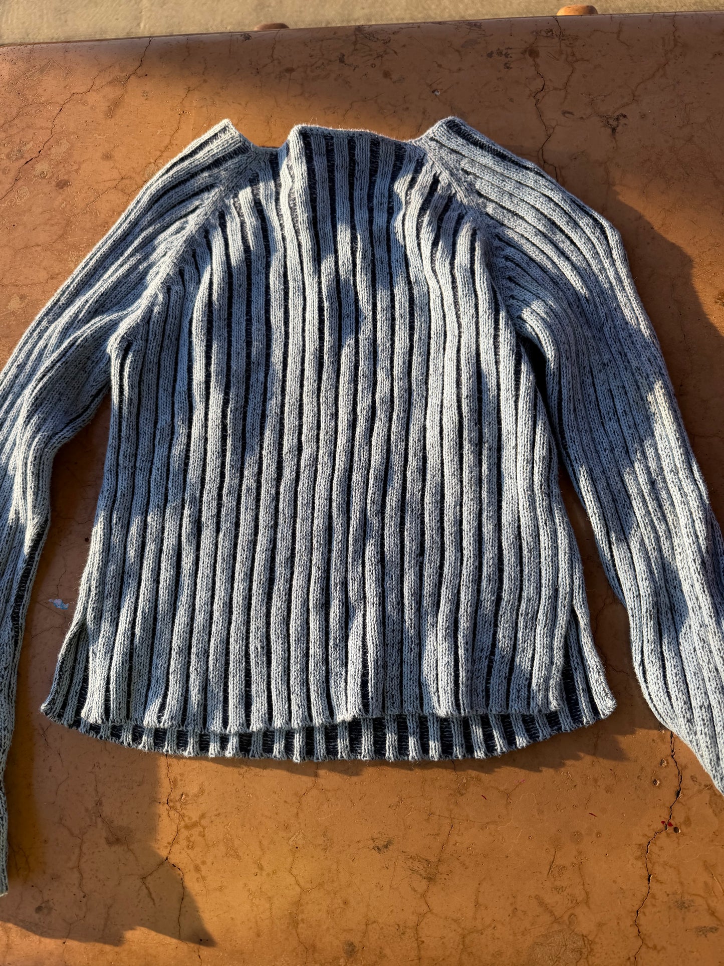 No Boundaries clothing line sweater blue color long sleeve size Junior Medium 7-9…