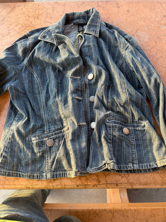 Venezia clothing company ladies denim business jacket striped long sleeve button up size 18-20…