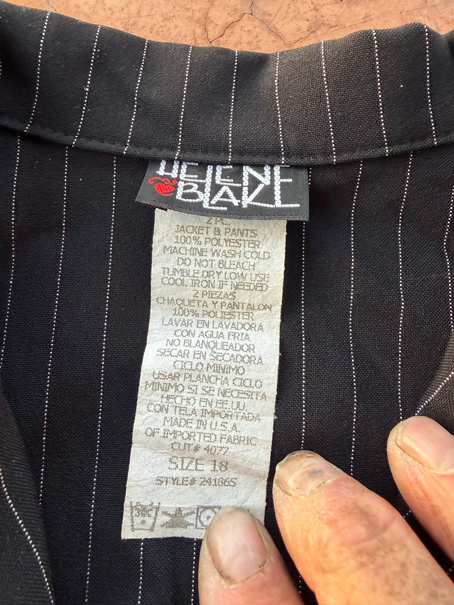 Helen Blake clothing line business jacket black size 18 button up…