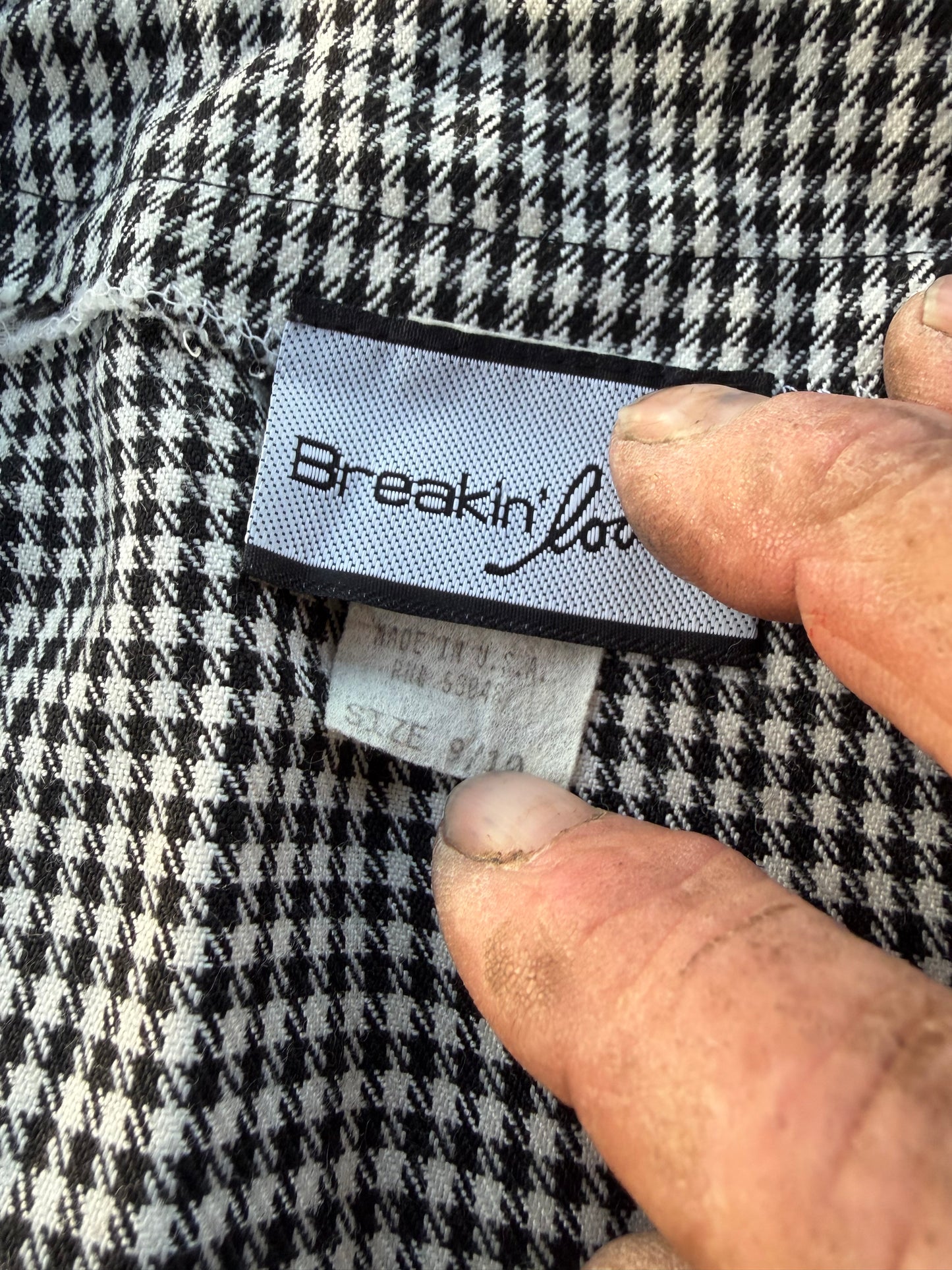 Breaking Loose clothing line business suit jacket size 9-10 black and white button up …