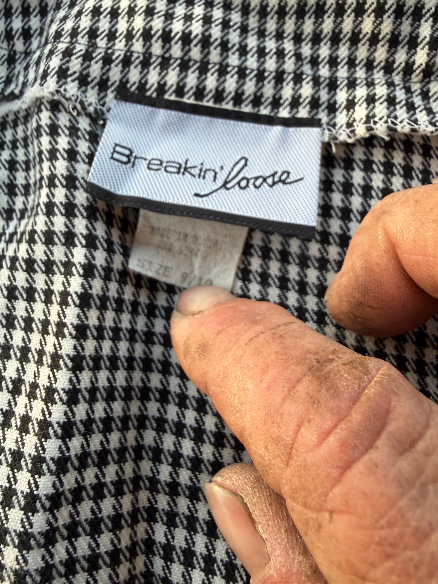 Breaking Loose clothing line business suit jacket size 9-10 black and white button up …