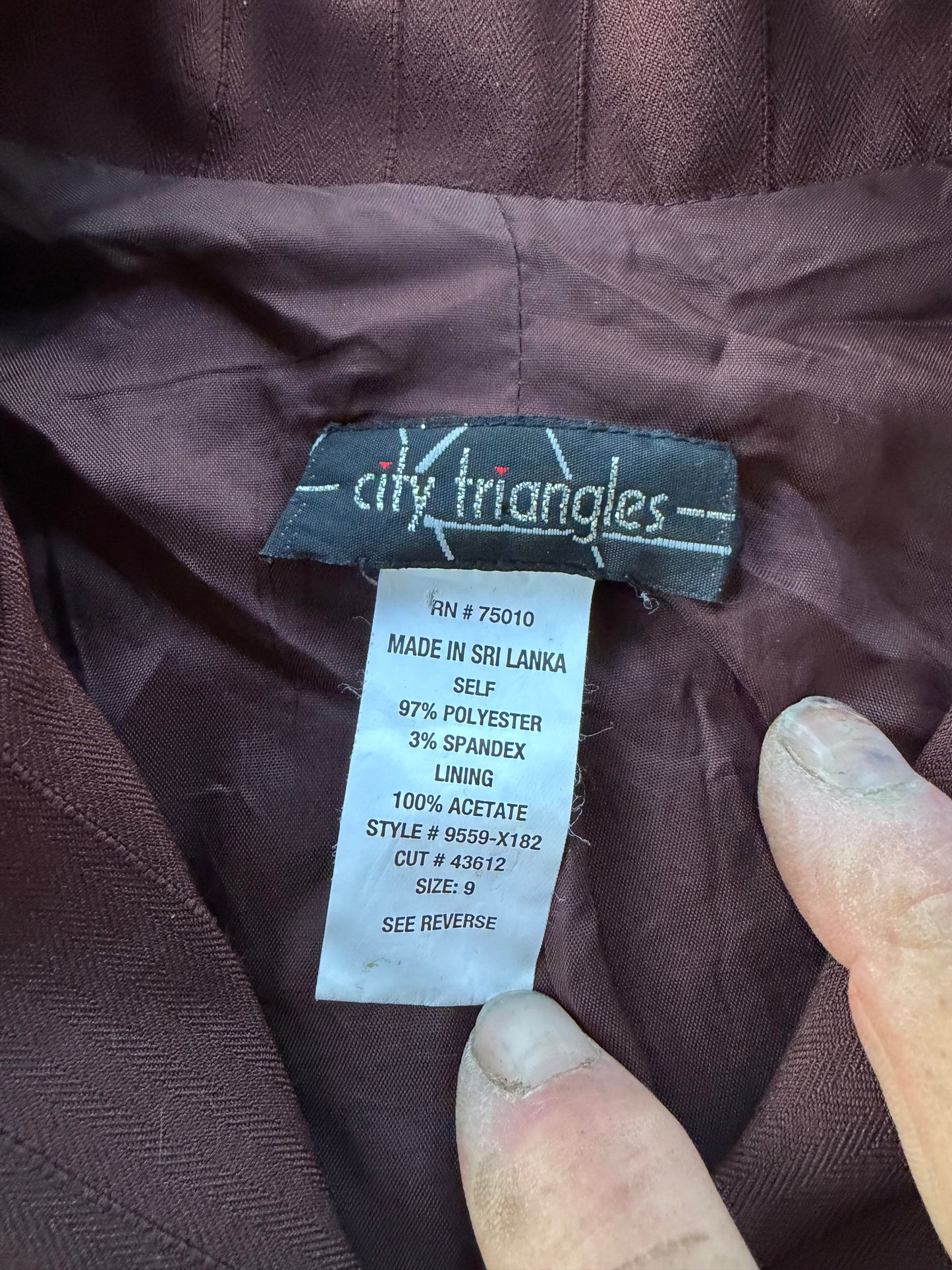 City Triangles clothing business suit jacket or coat size is 9 long sleeve dark purple ladies …