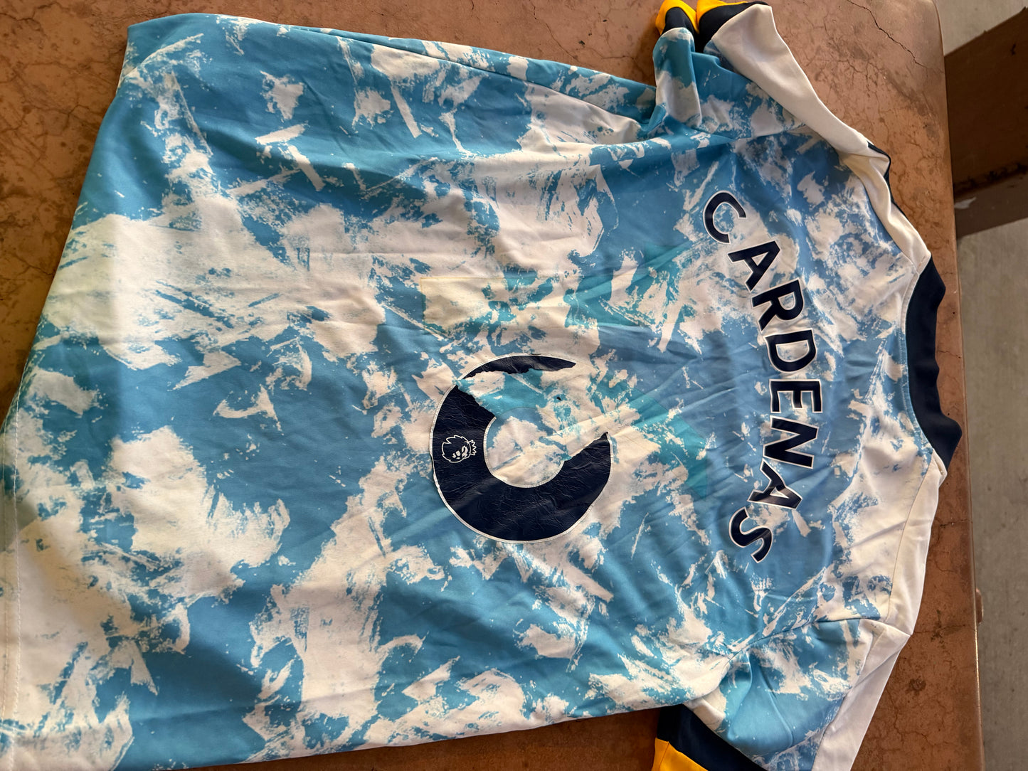 Adidas sport teeshirt soccer size L…