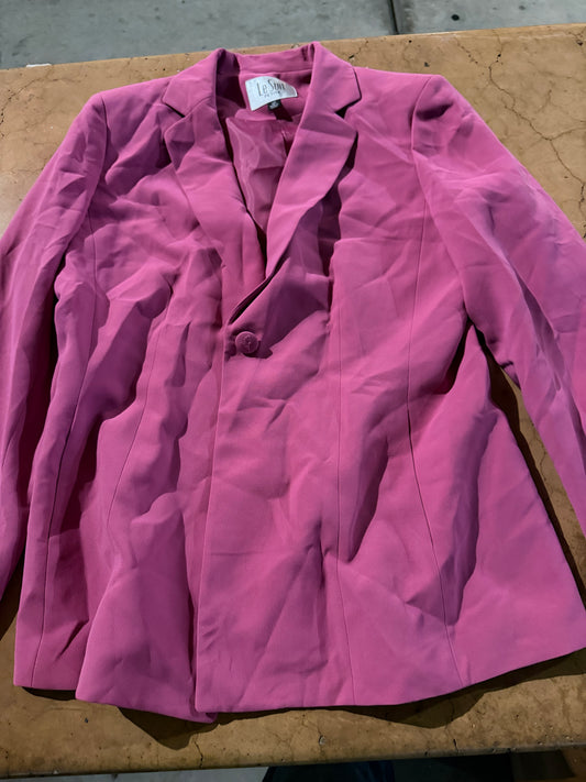 Le Suit Pink suit jacket and Vest size 10 petite …