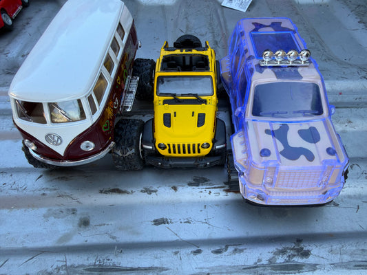 Rolling trucks toys VW Bus Jeep SUV  4X4 vehicles 3 different ones new…