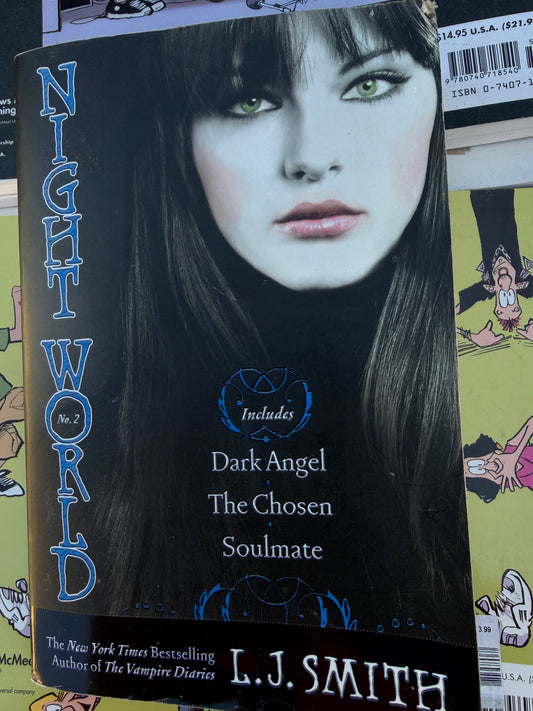 Night World The Secret Vampire Daughters of Dracula book new Spellbinding…