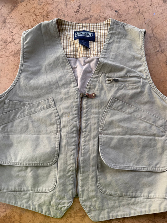 Landsend clothing men’s vest size medium tan color casual vest button down could use outside …