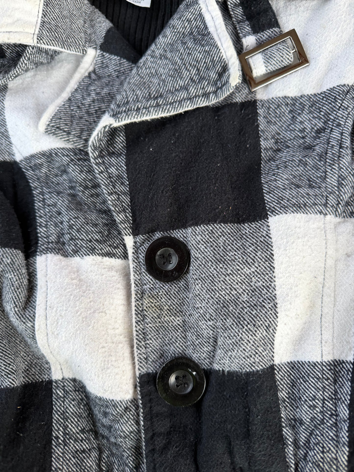 Body Centra clothing flannel coat hoodie black and white thick warm coat half length size Medium…