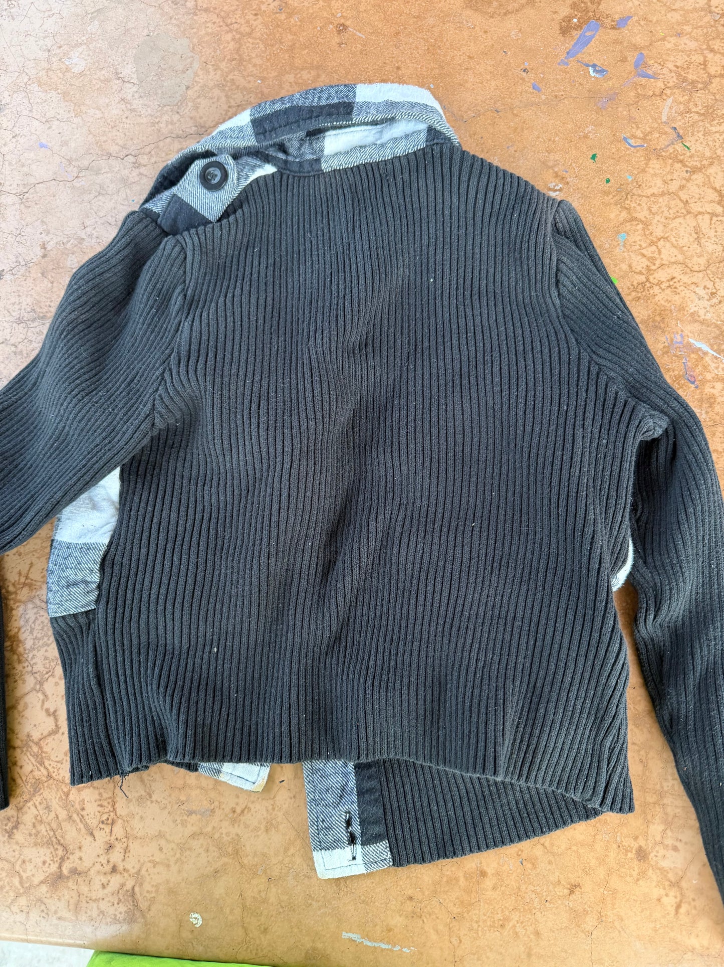 Body Centra clothing flannel coat hoodie black and white thick warm coat half length size Medium…