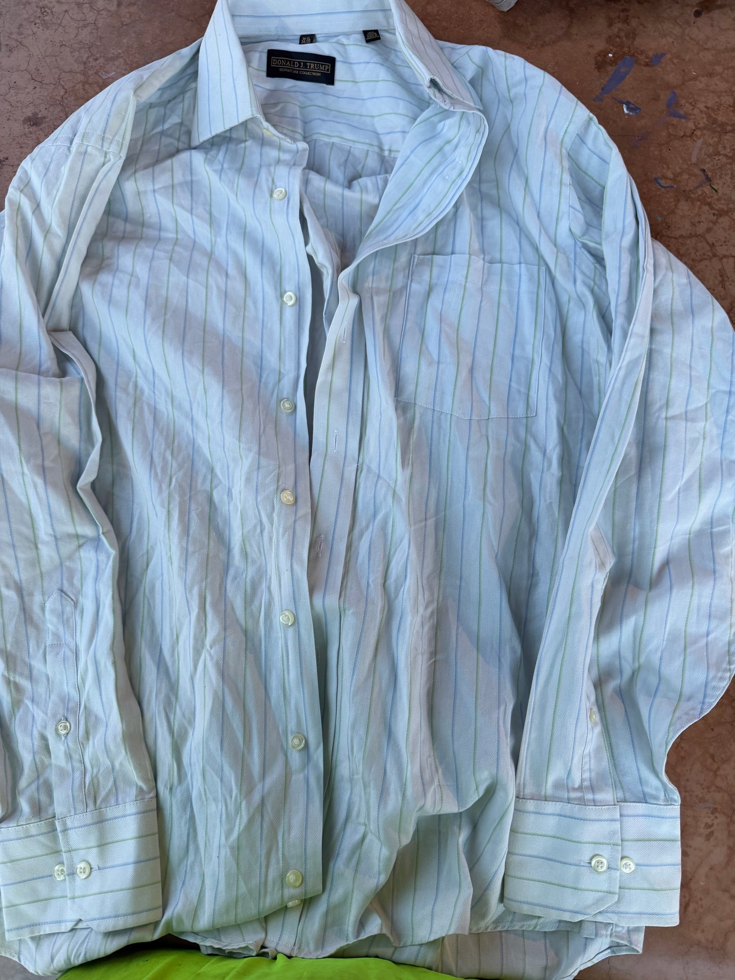 Donald T Trump Signeture series dress up shirt button down size XL 16.5 neck long sleeve shirt …