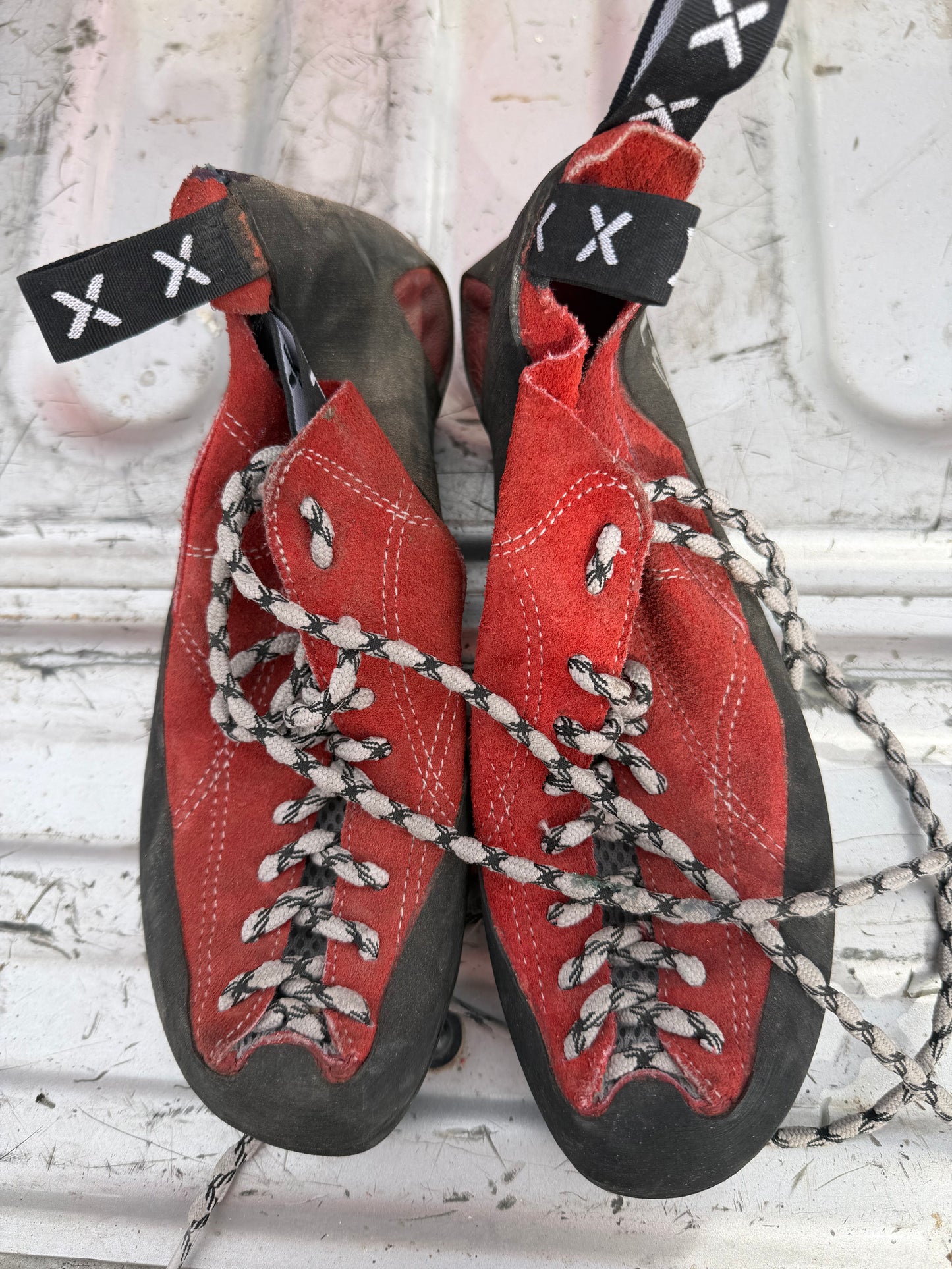Stealth C4 rock climbing professional shoes size 8 used very little…
