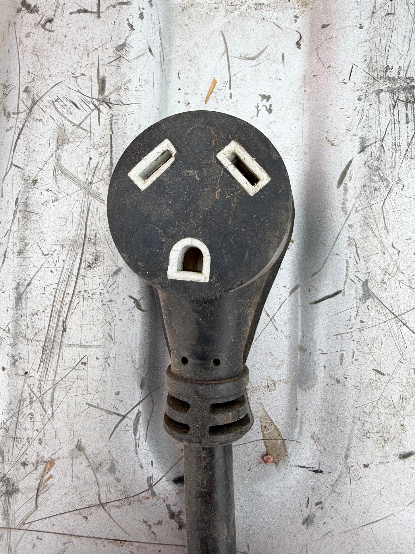 Electric plug adapter 110 three pronged to three pronged 220 new …