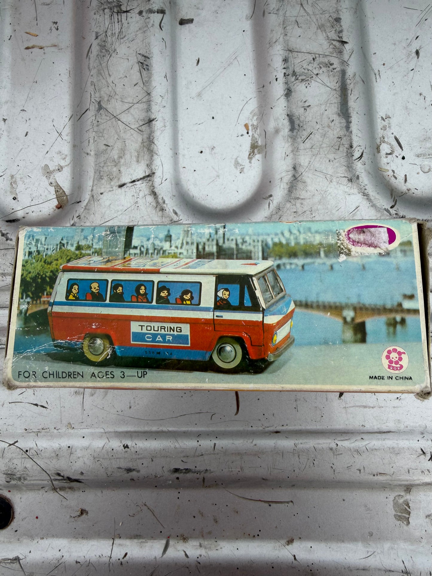Tourist bus coach  Tin made in 1950’s still new in box …