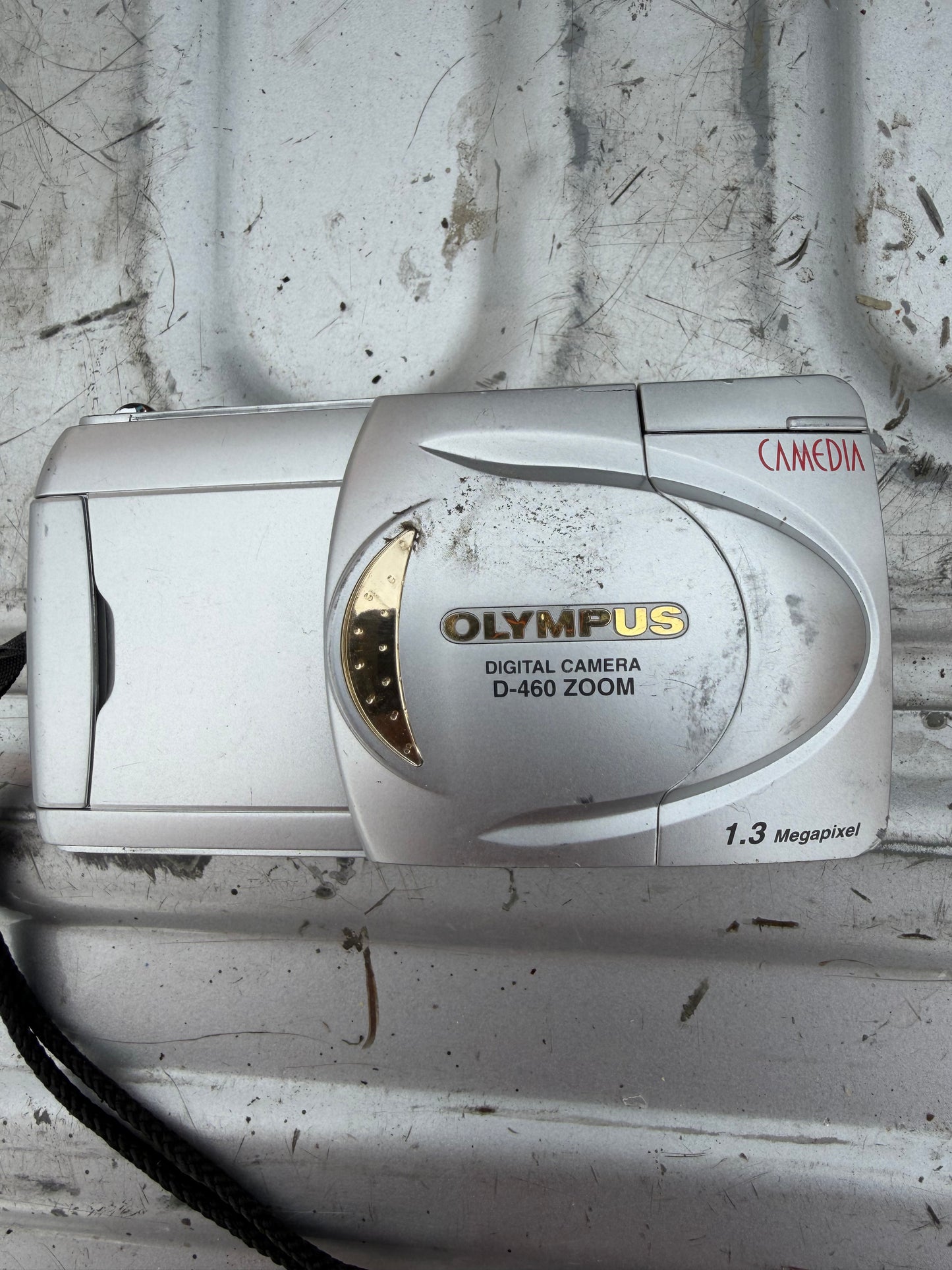 Olympus digital camera model number D-460zoom Olympus Optical Co.1.3megapixal …