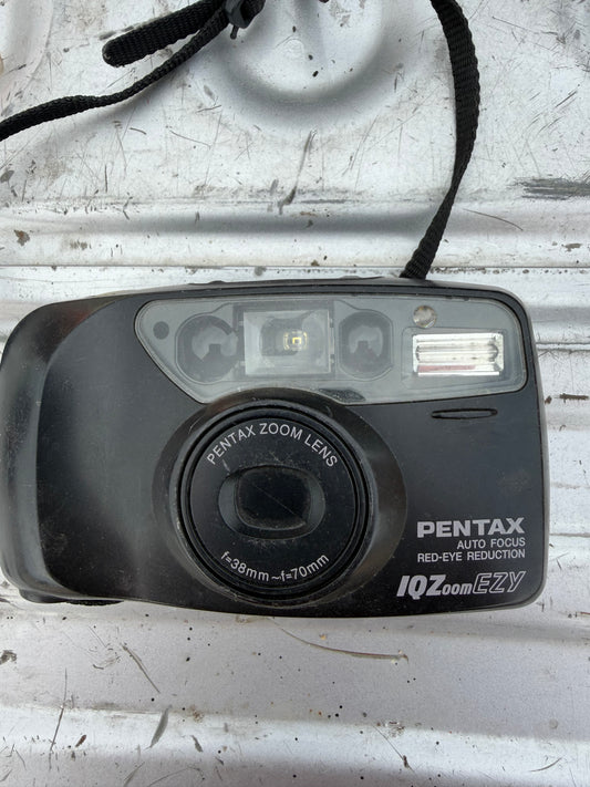 Pentax 35 mm camera zoom lens auto focus 10 zoom red eye reduction…