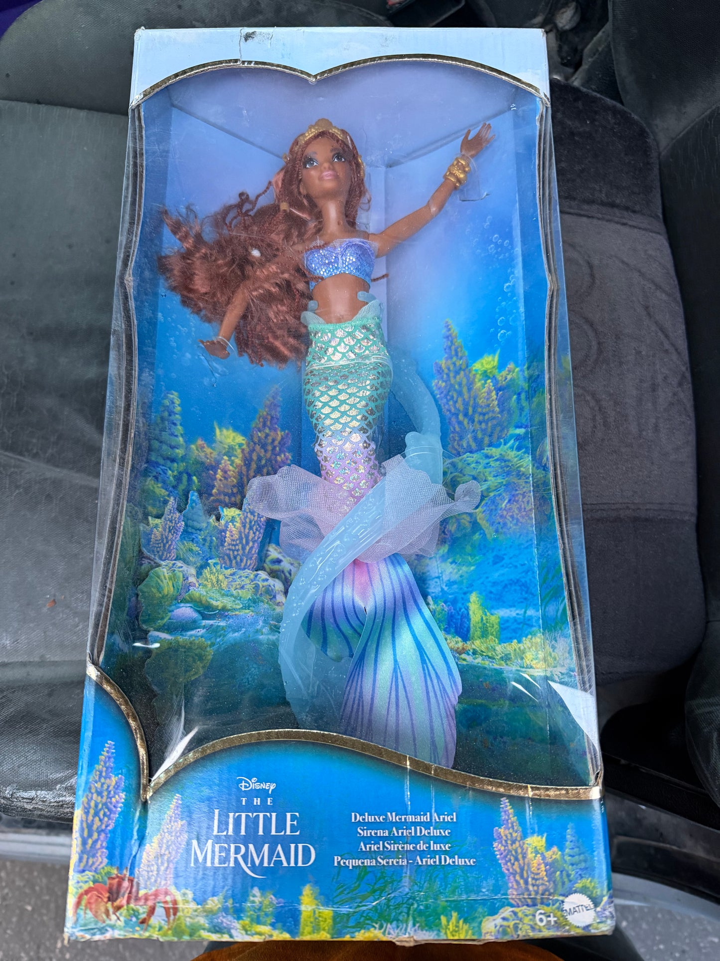 Disney The Little Mermaid Deluxe Set edition new in box doll with stand …