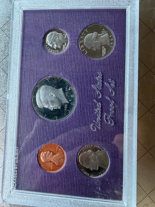 United States of America proof coin set 1985 vintage coins uncirculated mint proof set. New…