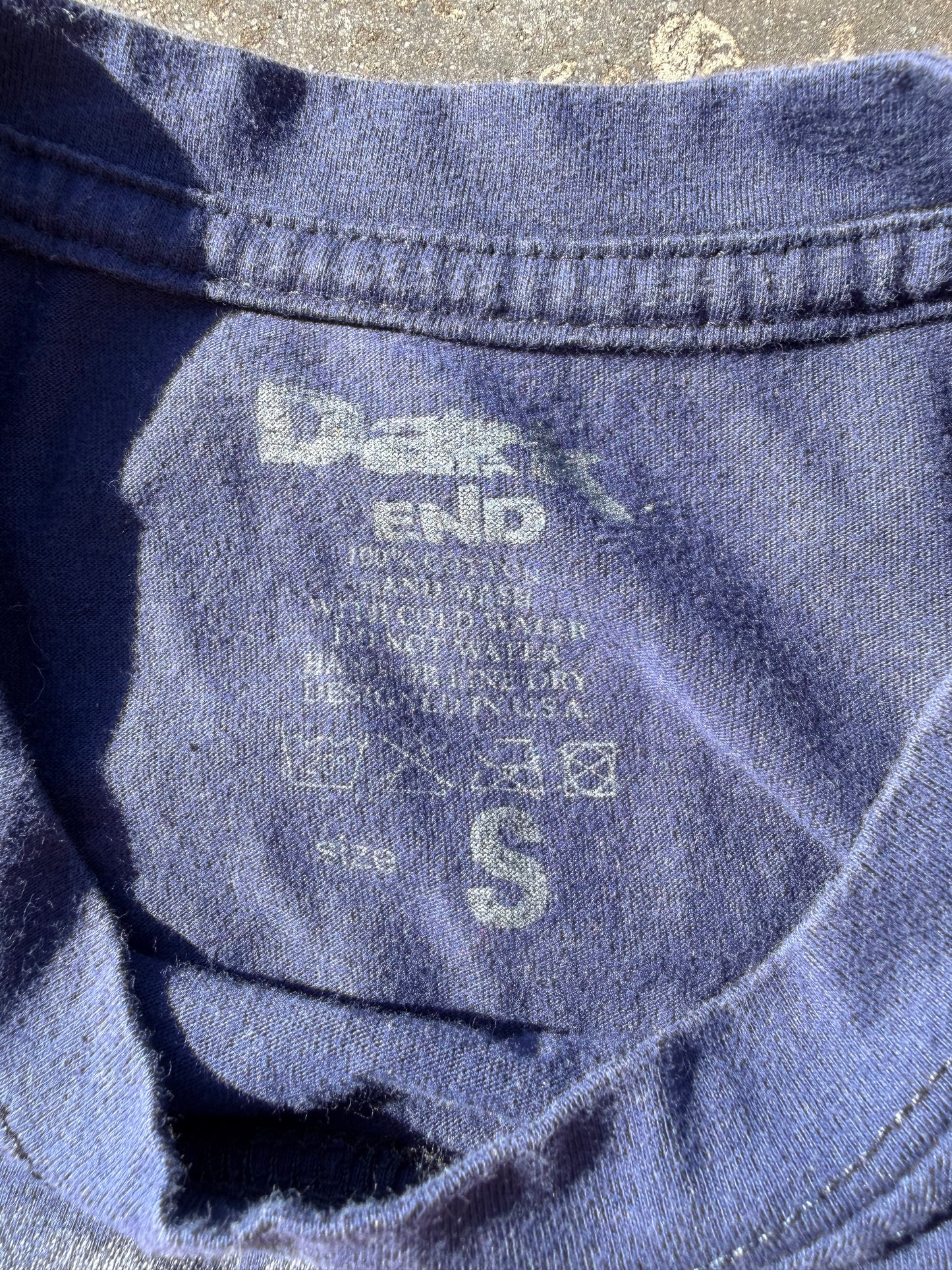 Super Mario’s tee shirt size small blue color used…