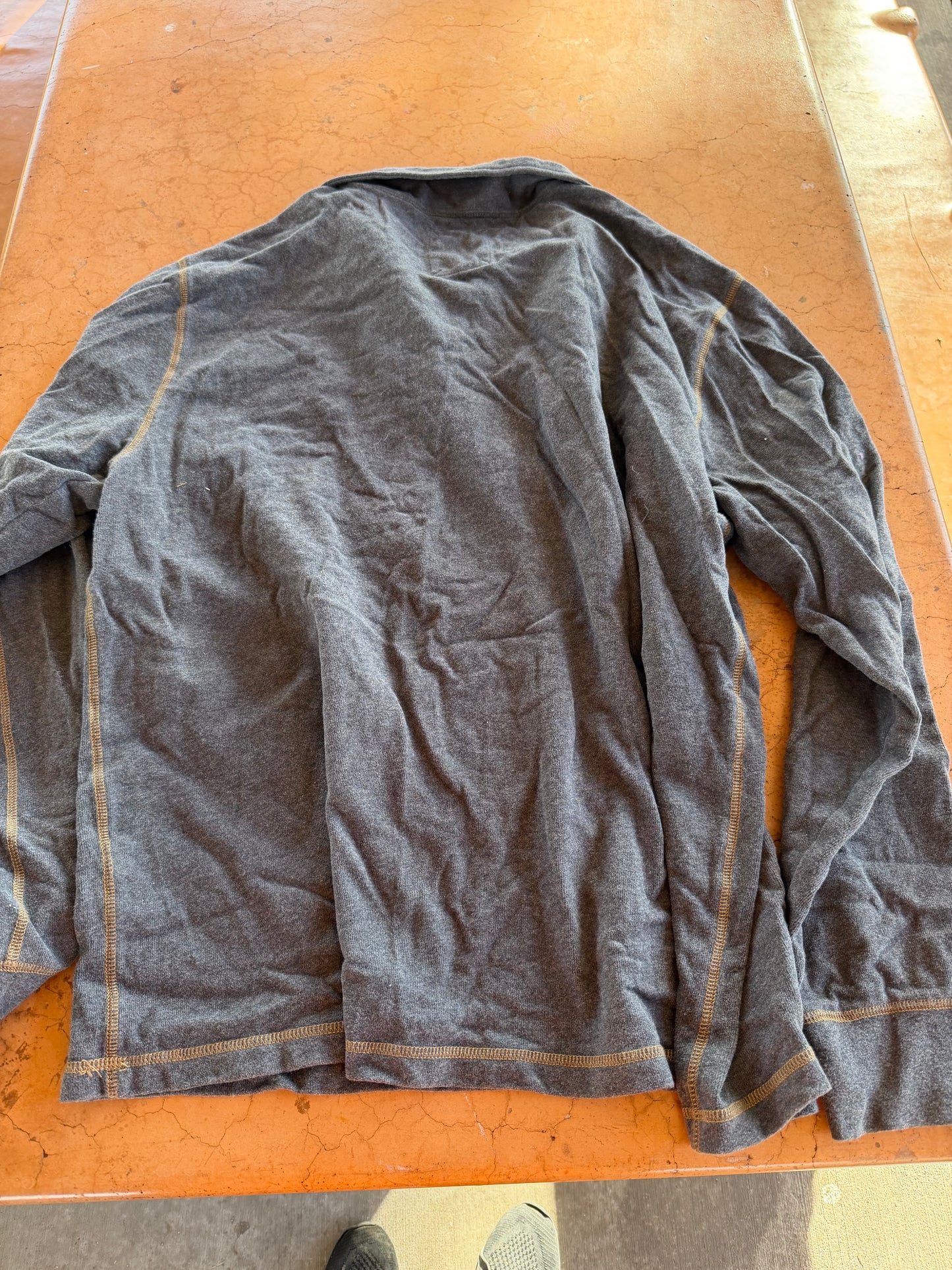 Timberland  clothing line light sweater size XXL gray color zipper …