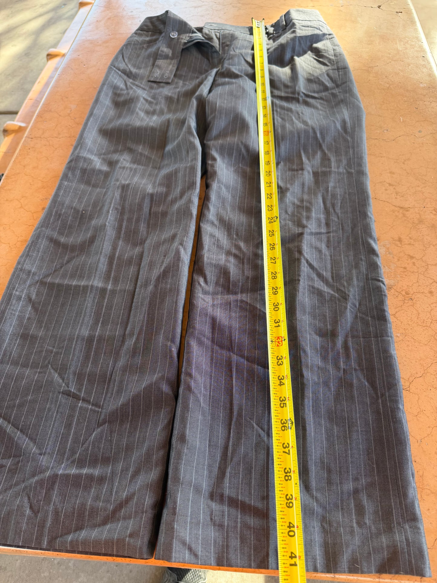 Ann Taylor signature fit dress pants gray striped business wear size 10 new …