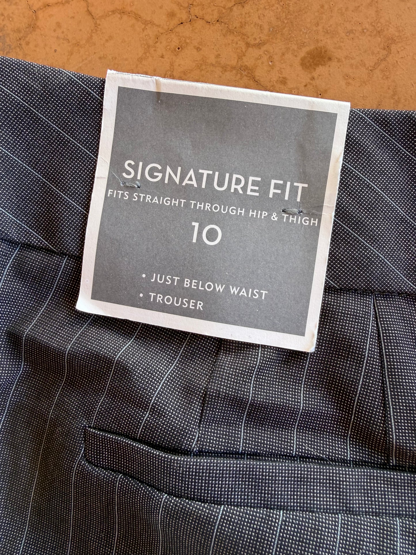 Ann Taylor signature fit dress pants gray striped business wear size 10 new …