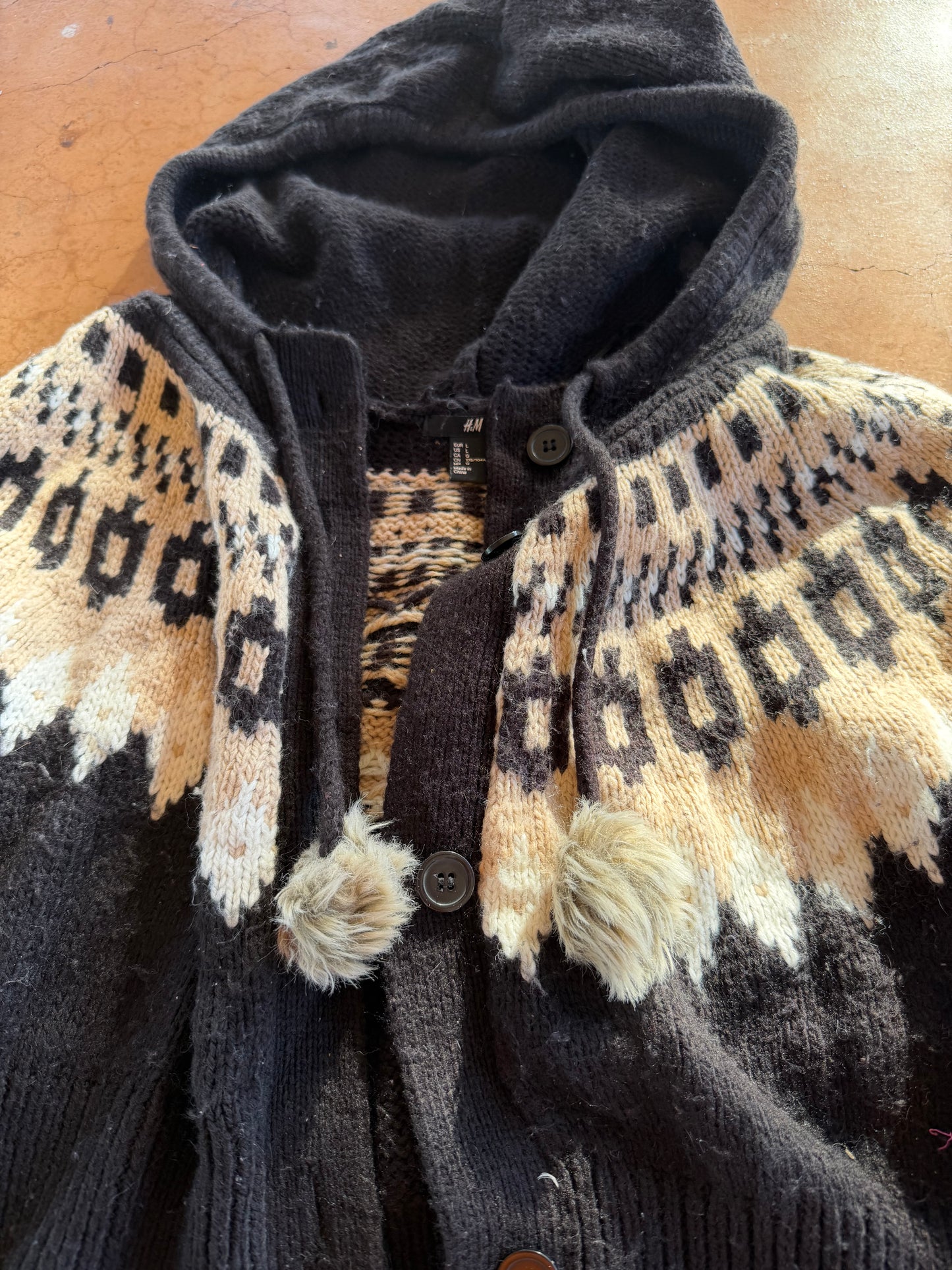 H&M clothing line full long sweater hoodie knitted coat. Heavy sweater size Large…