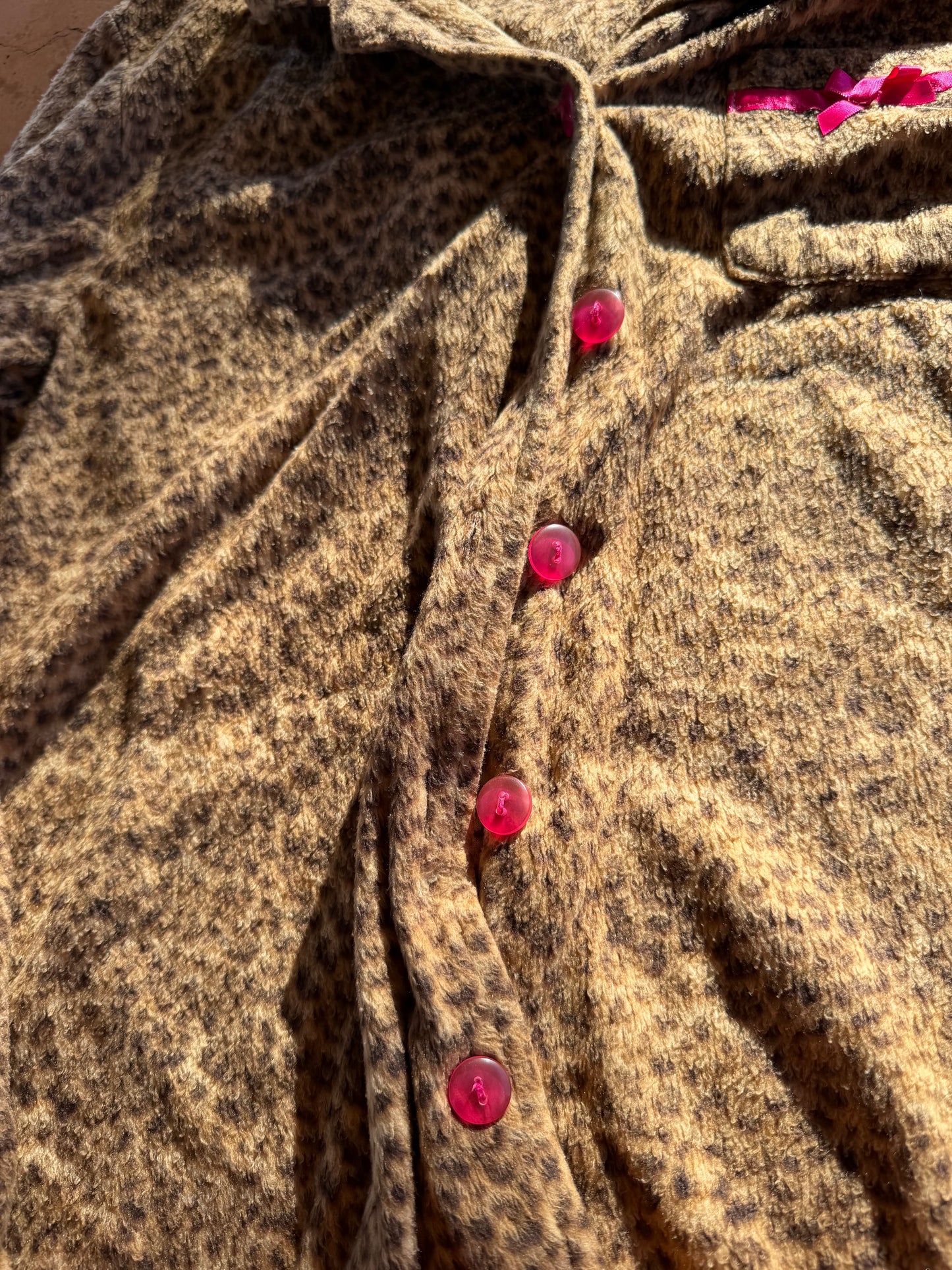 Jaclyn Smith clothing line leopard style shirt top pajamas top only size Large…
