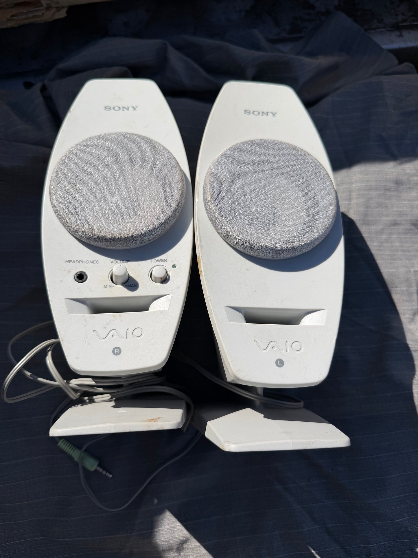 Sony computer speakers pair 9 inch tall new out of box not usb …