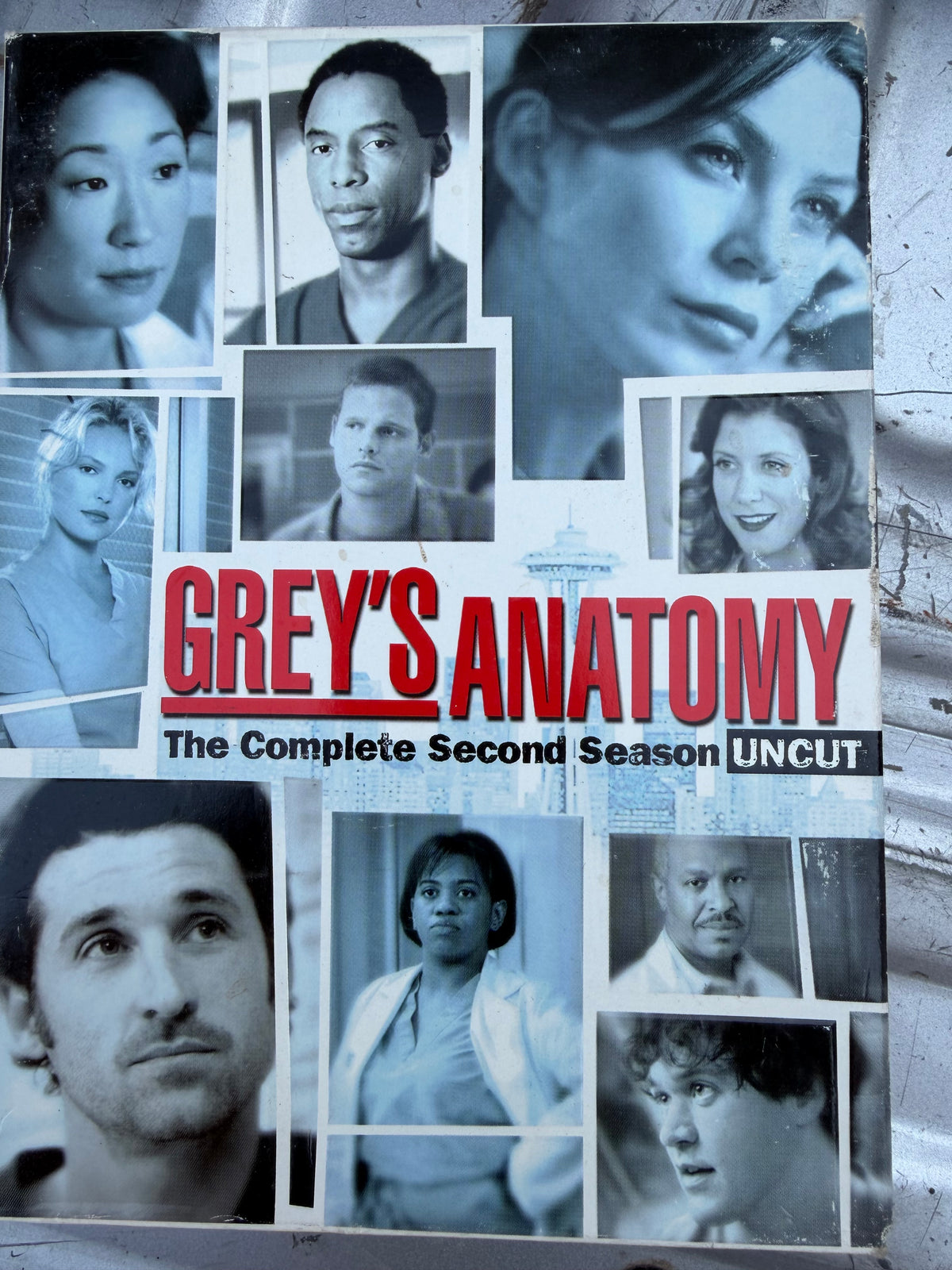 Gray’s Atatomy complete 2 season used DVD…