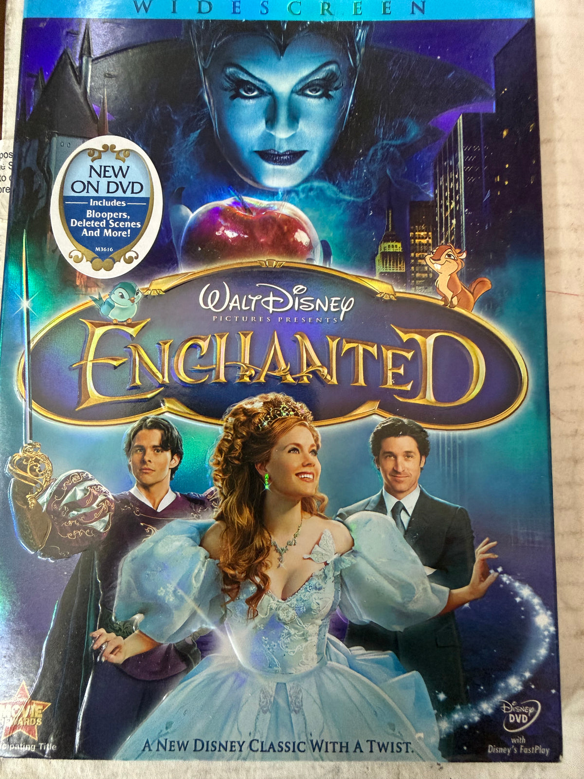 Walt Disney Enchanted DVD movie widescreen used extras …
