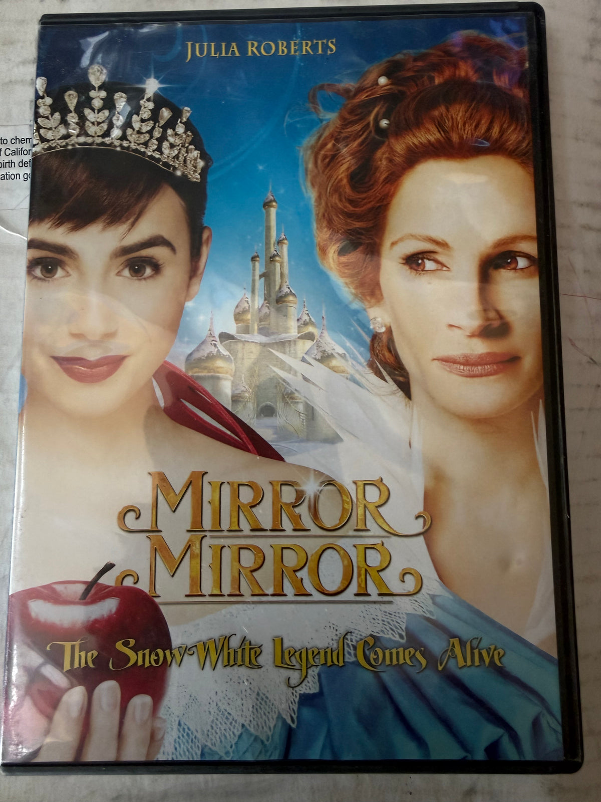 Mirror Mirror DVD movie with Julia Roberts used…