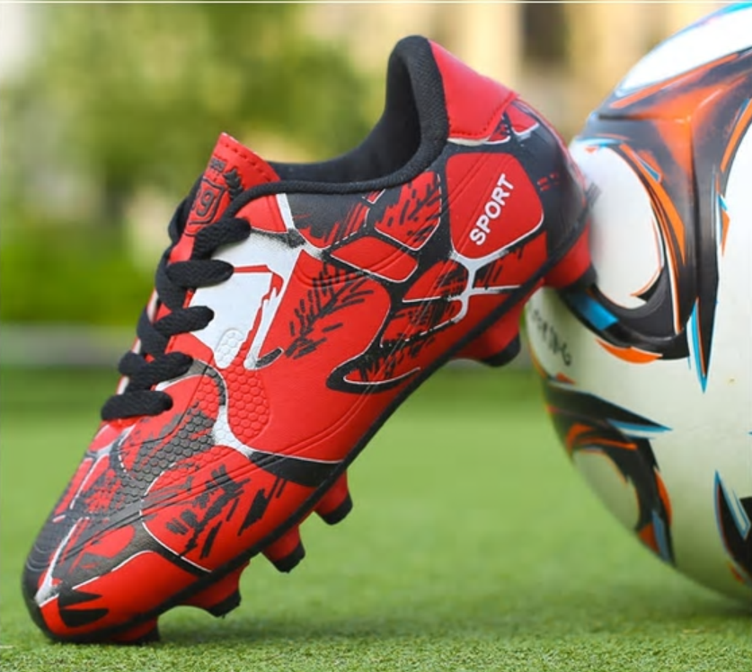Men's Soccer Sports Shoes Cleats NEW