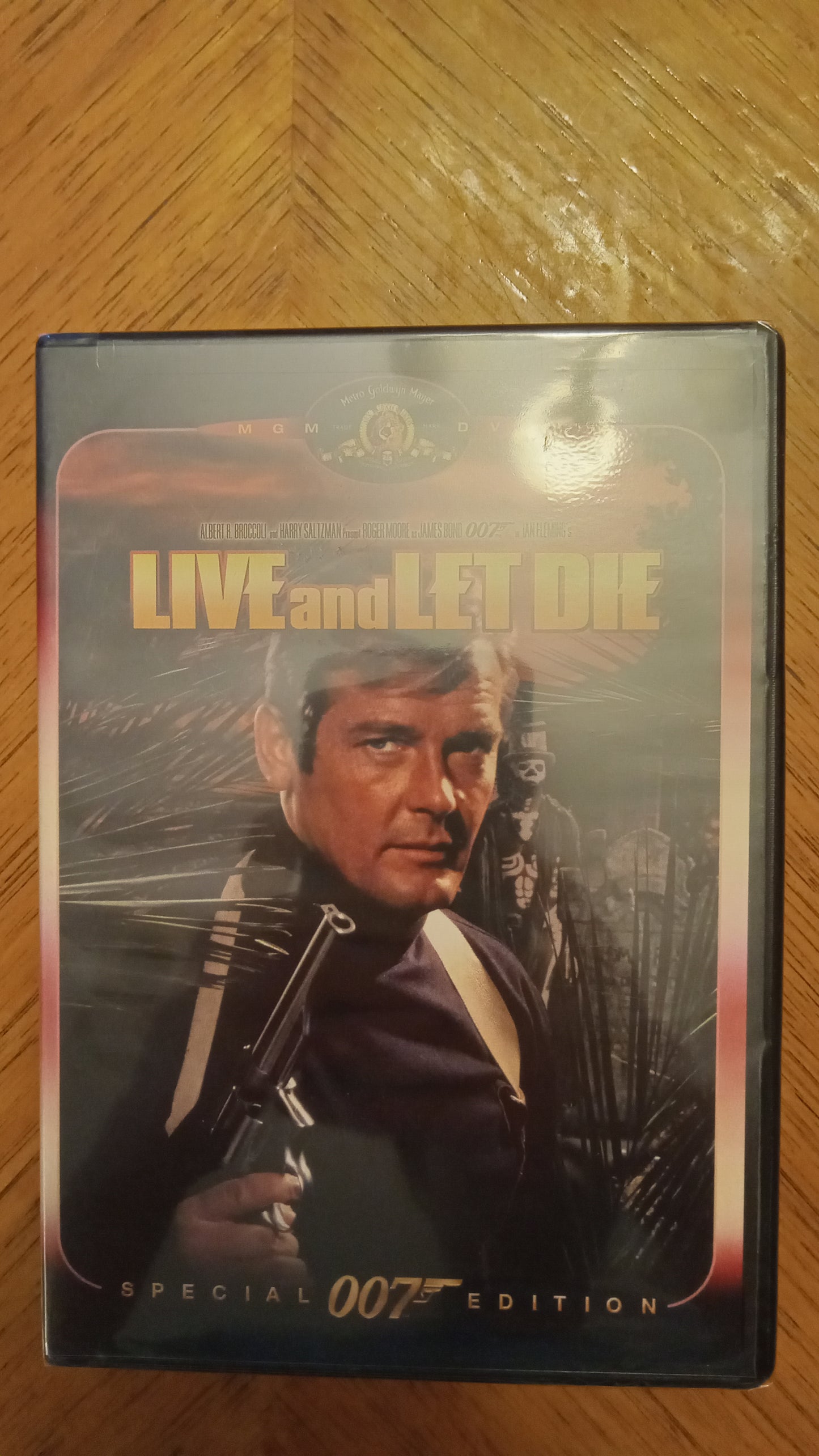 DVD Live And Let Die James Bond 007 Special Edition Widescreen Rated PG NEW