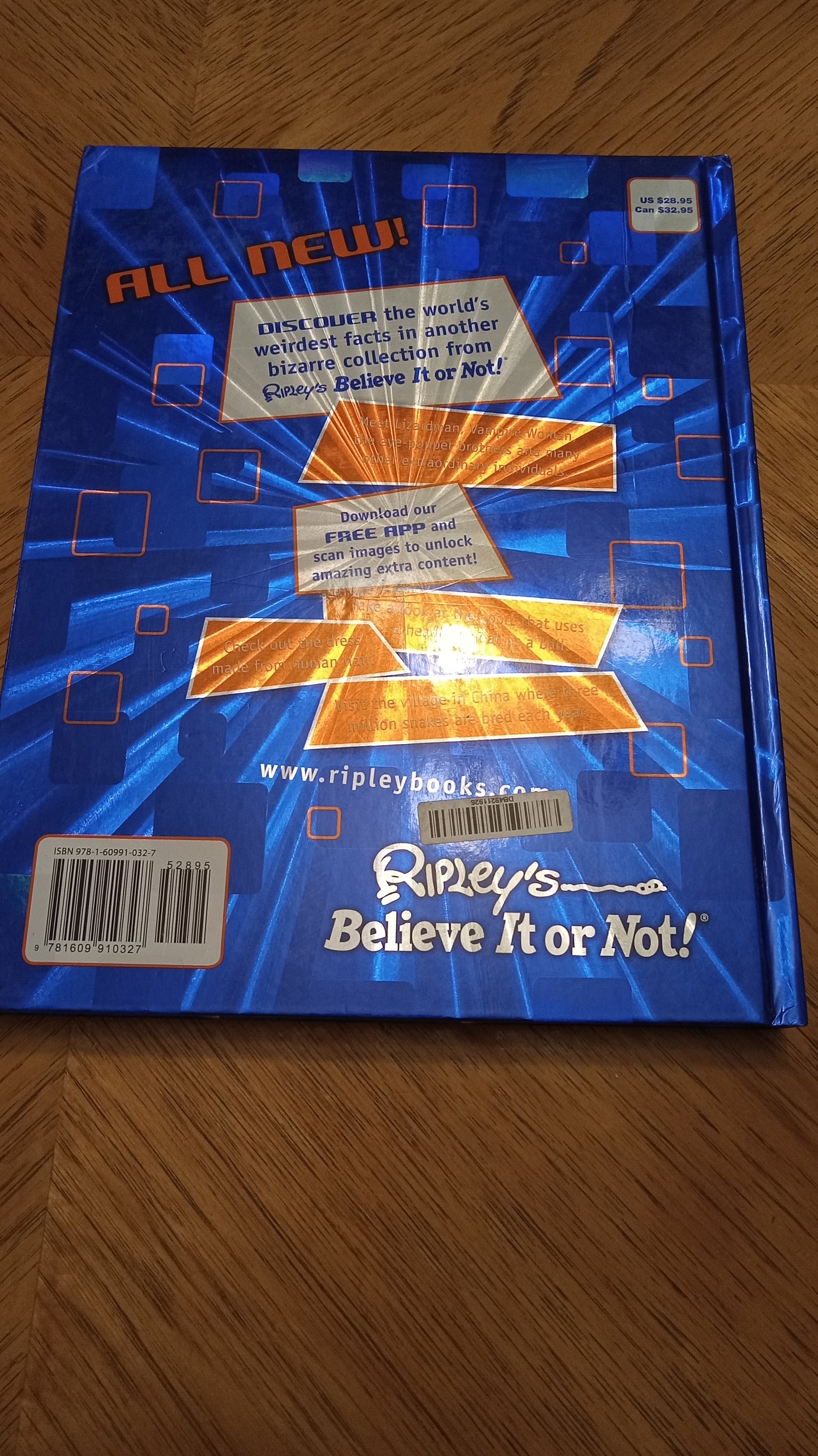 BOOK Ripley's Believe It or Not! Download the Weird (Vol 9) Hardcover USED