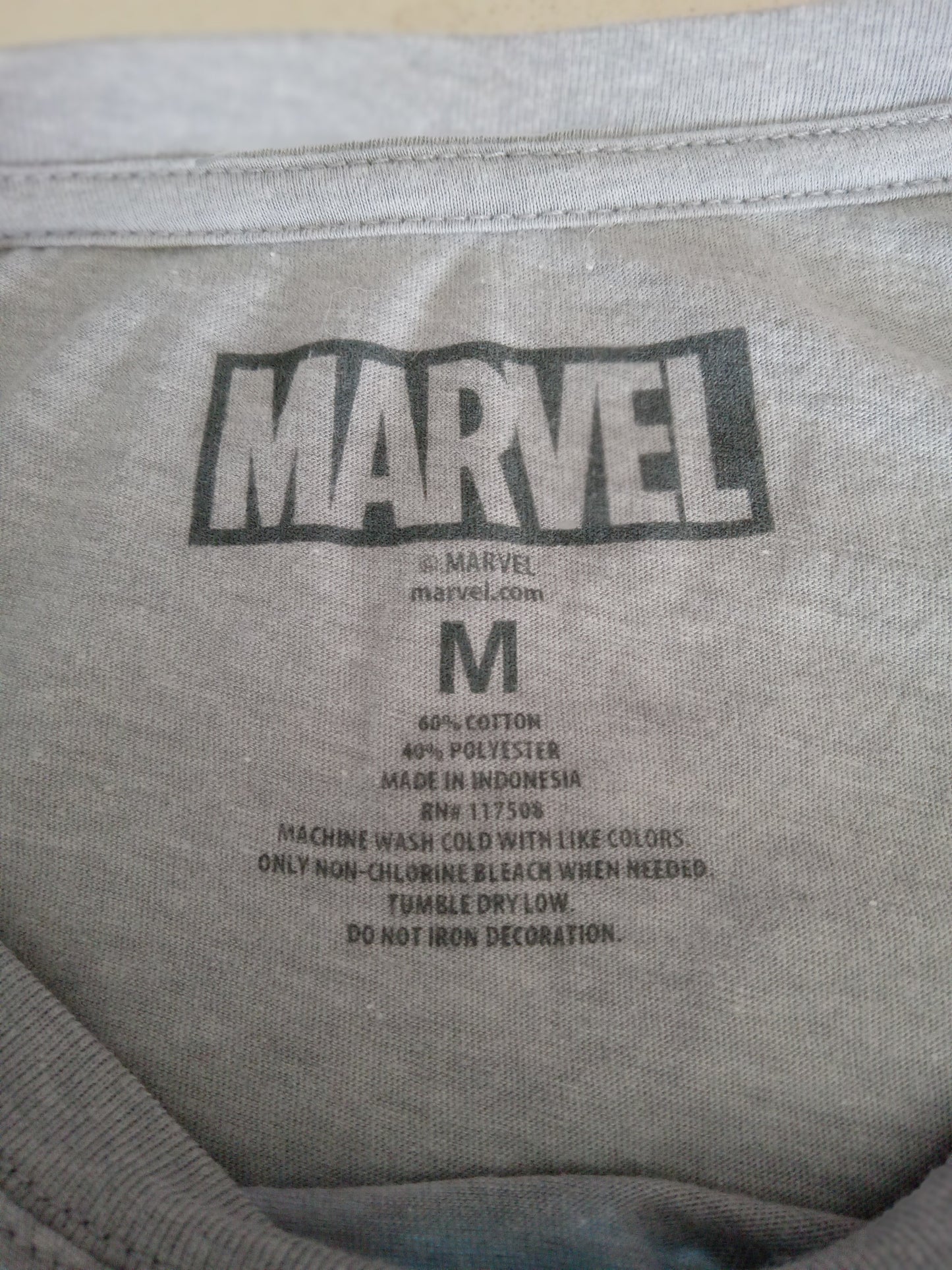 Marvel Avengers T-Shirt Youth M 10-12 Spiderman Hulk Thor Ironman Captain America Black Widow, USED