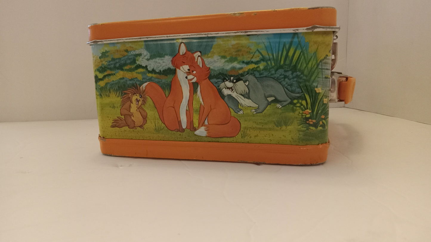 LUNCH BOX Vintage 1981 Disney Fox and the Hound Metal with Matching Thermos Set - Aladdin USED