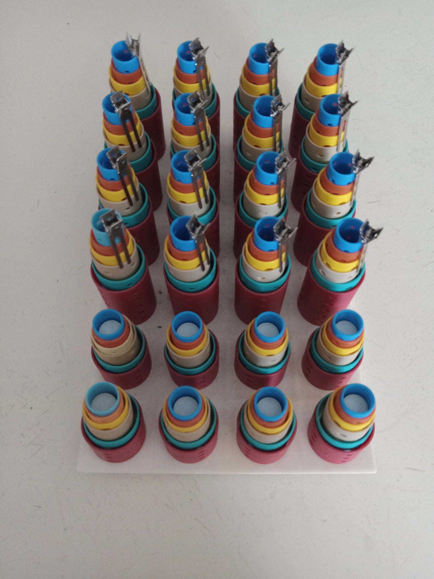 Classic Vintage Barrel Hair Rollers/Curlers Set Of 144 + Tray Nesting Plastic Salon Grade, USED