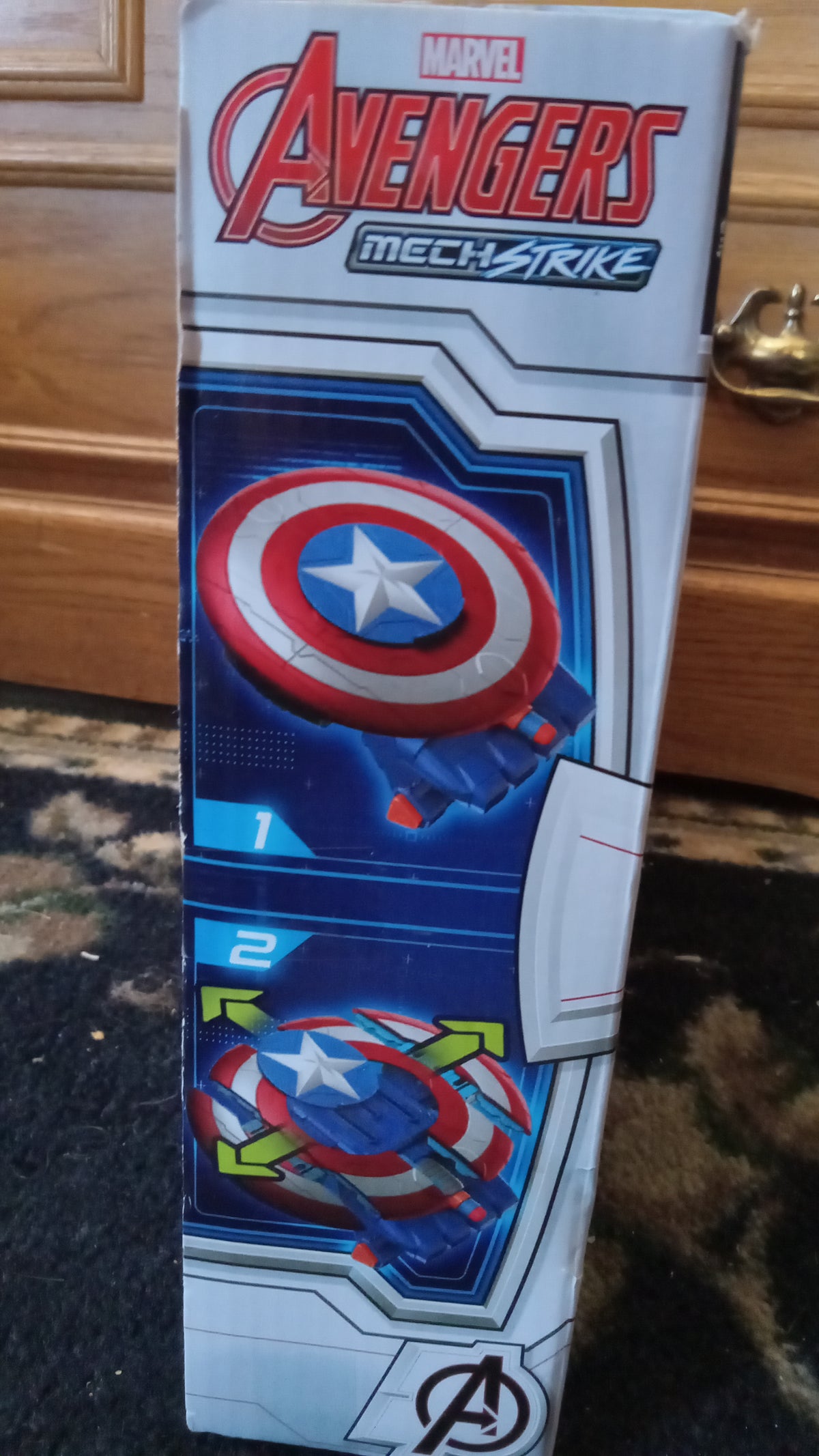 NERF Marvel Avengers Mech Strike Captain America Strikeshot Shield Roleplay Toy