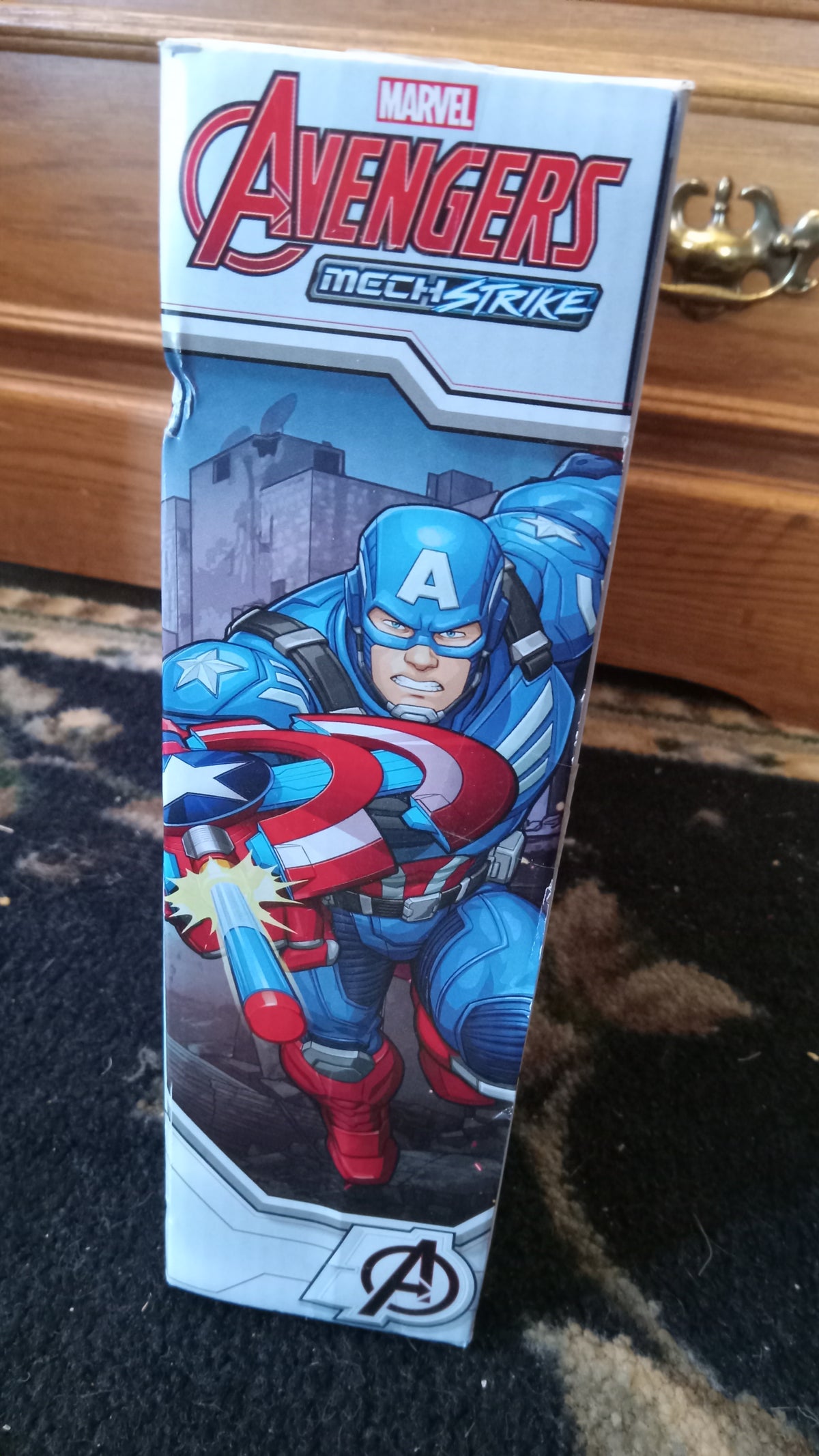 NERF Marvel Avengers Mech Strike Captain America Strikeshot Shield Roleplay Toy