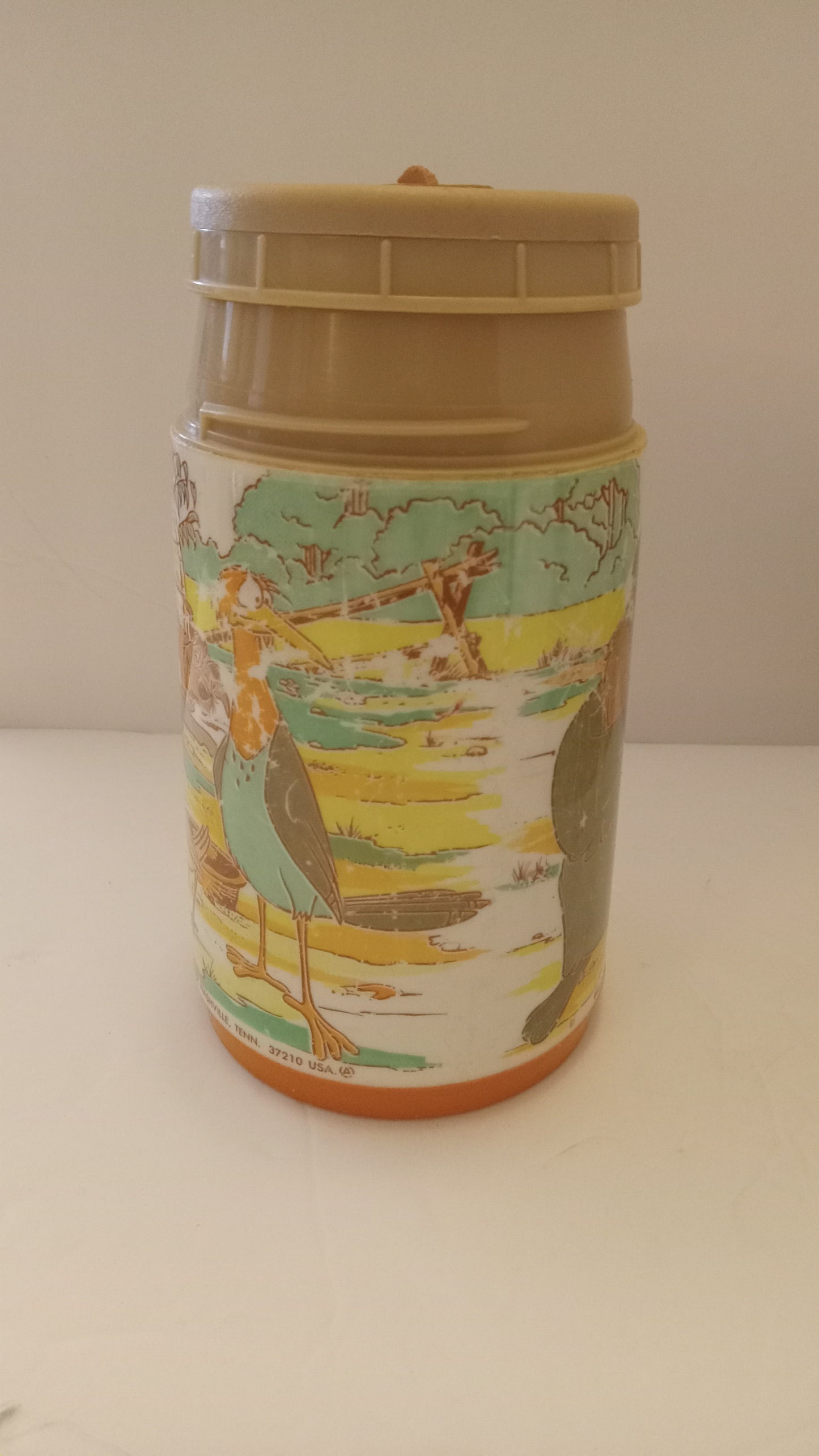 LUNCH BOX Vintage 1981 Disney Fox and the Hound Metal with Matching Thermos Set - Aladdin USED